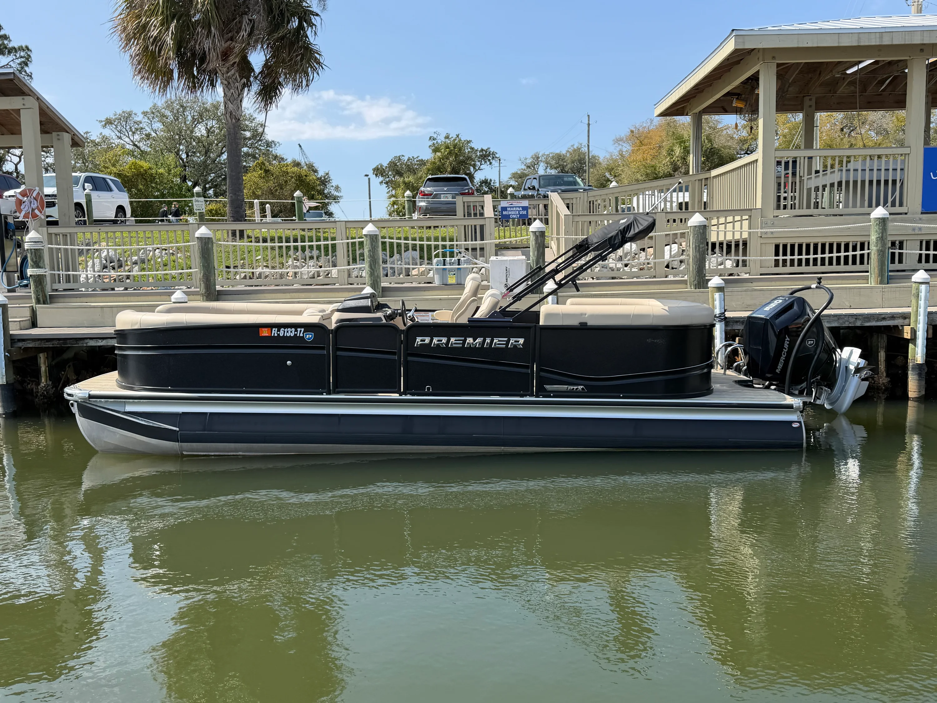 2025 Premier 250 SOLARIS REV Image Thumbnail #1