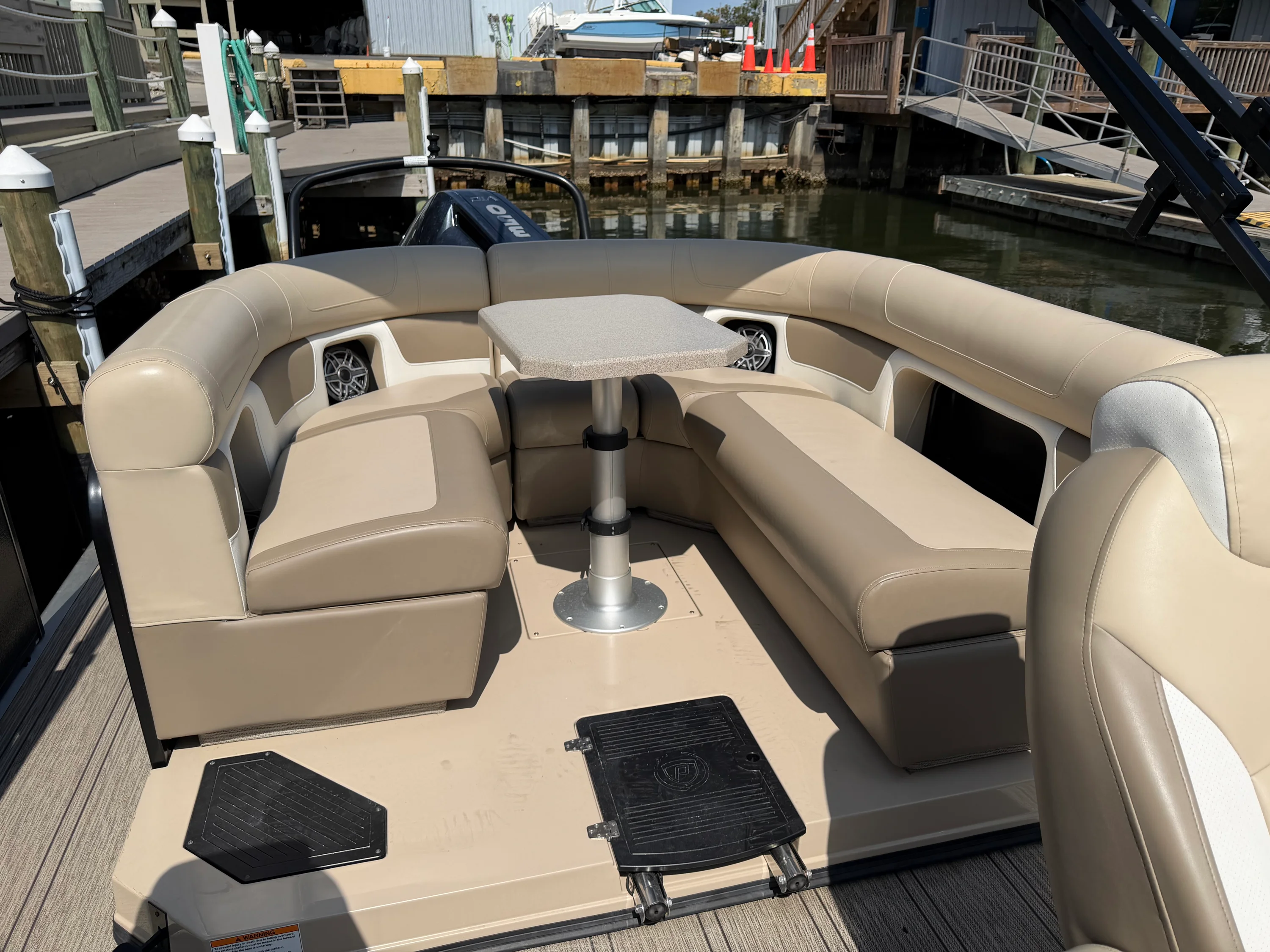 2025 Premier 250 SOLARIS REV Image Thumbnail #5