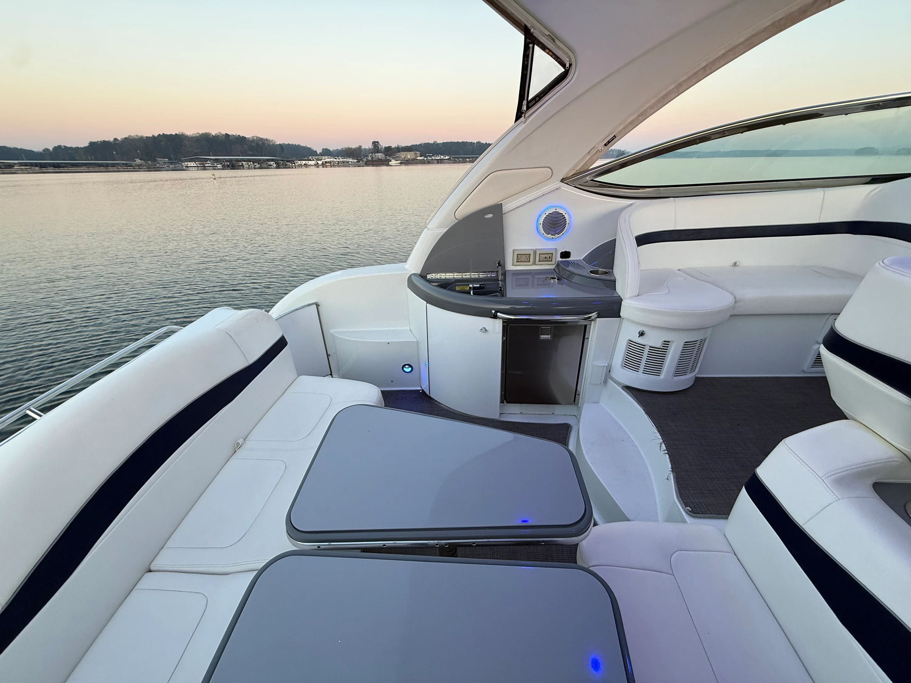 2015 Formula 37 PC Image Thumbnail #35