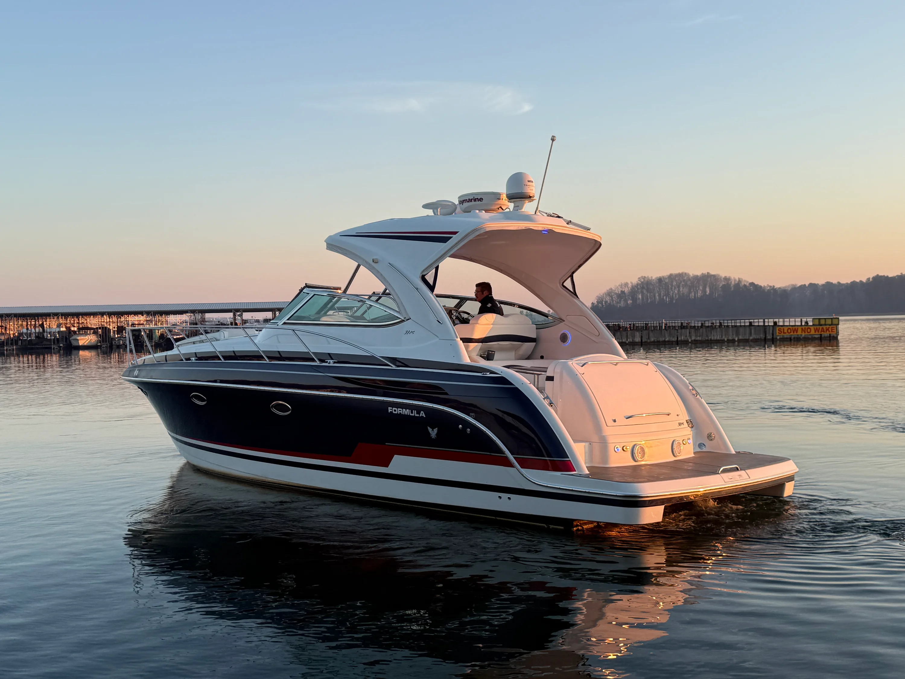 2015 Formula 37 PC Image Thumbnail #20