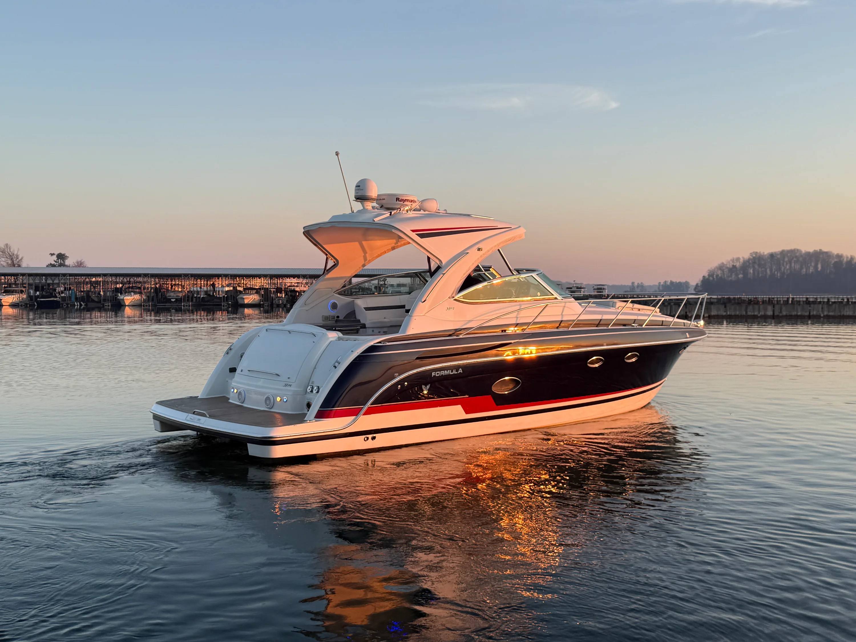 2015 Formula 37 PC Image Thumbnail #2