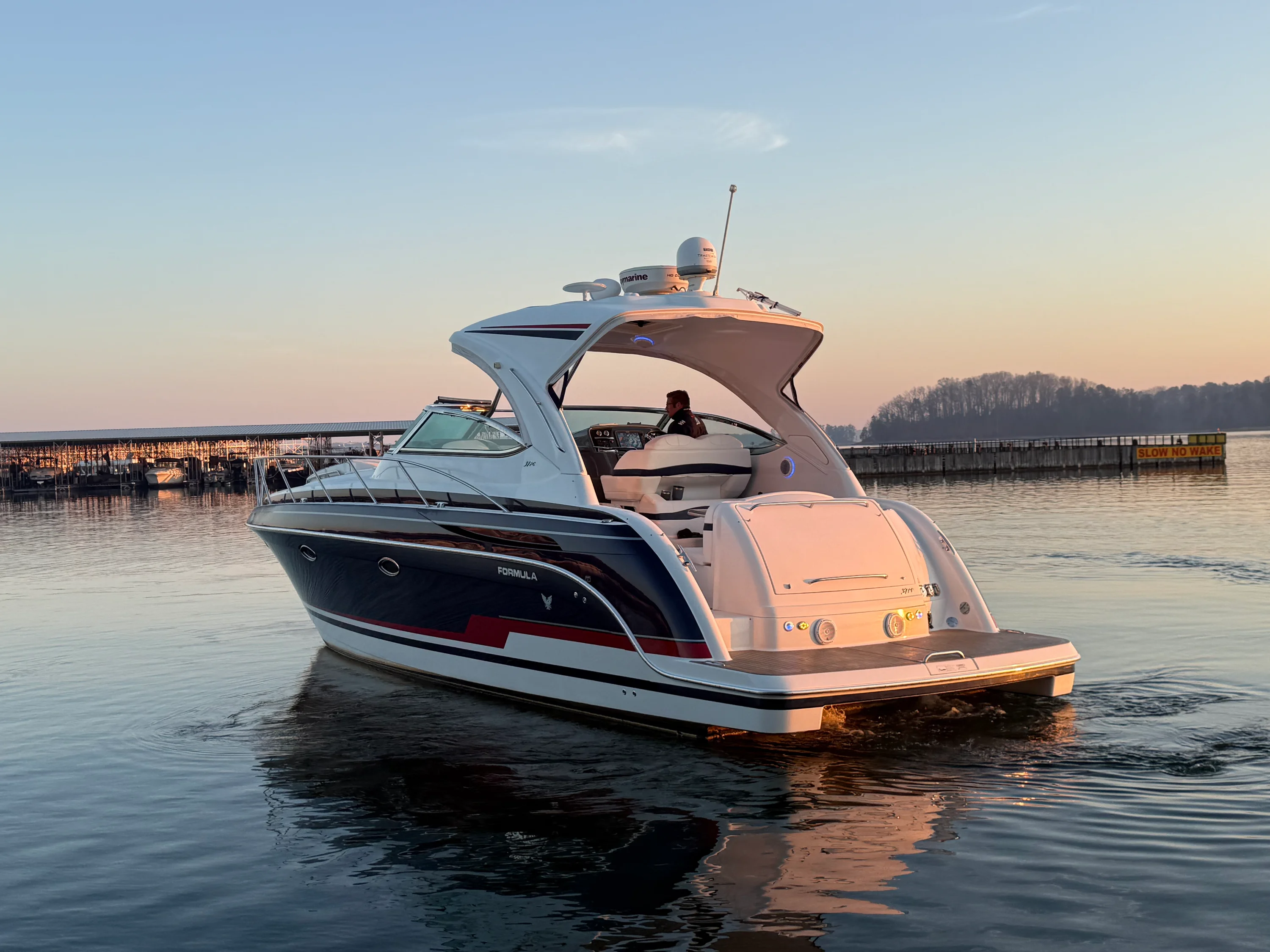 2015 Formula 37 PC Image Thumbnail #21