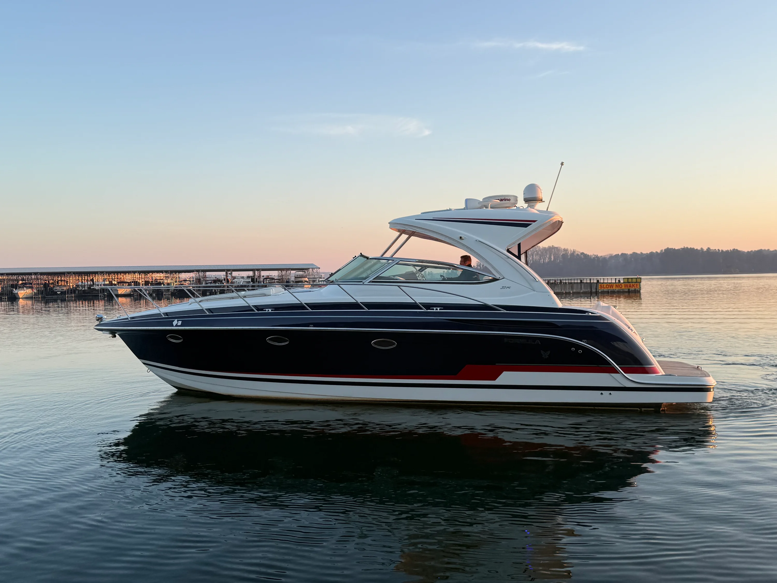 2015 Formula 37 PC Image Thumbnail #14