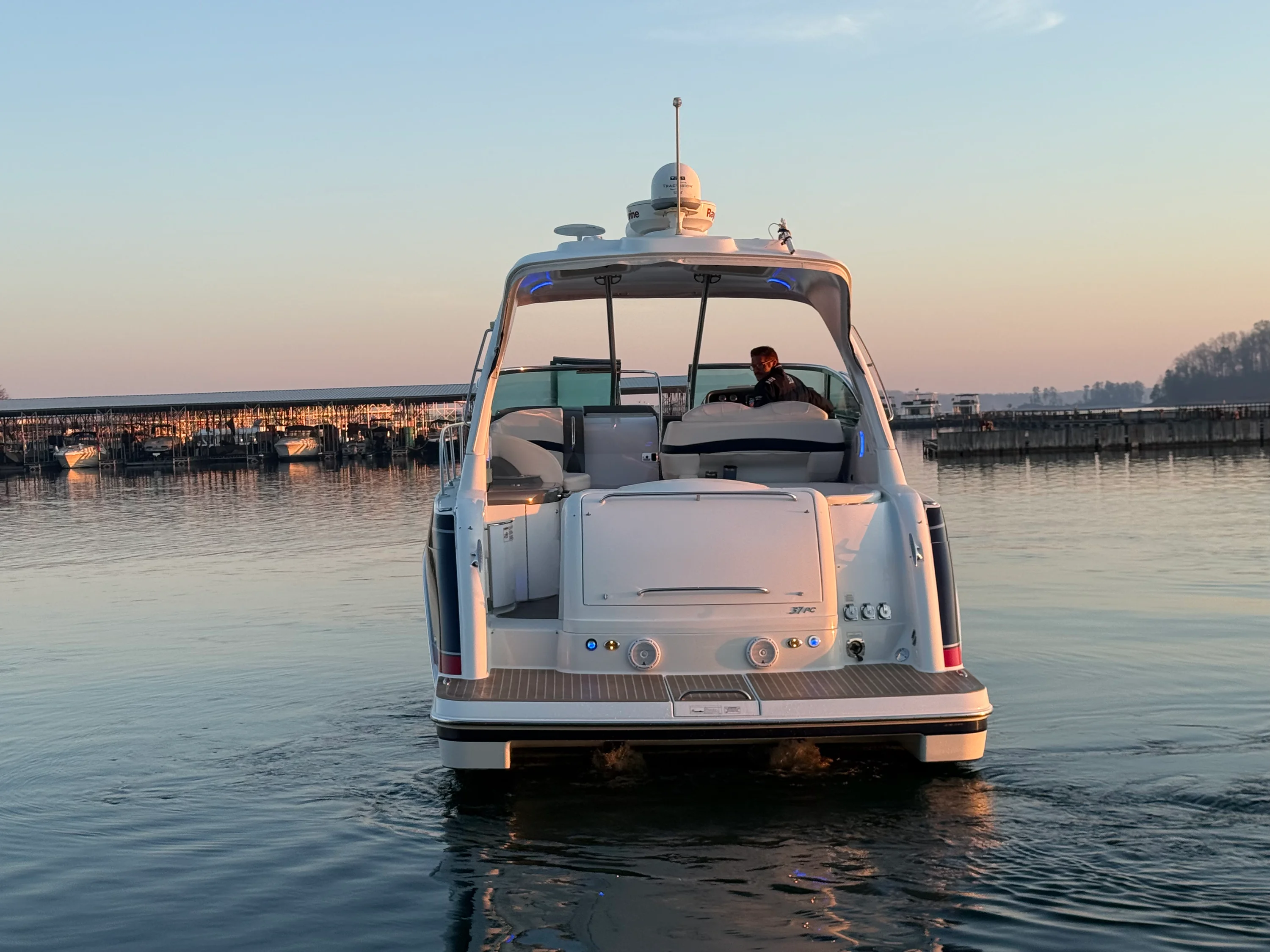 2015 Formula 37 PC Image Thumbnail #24