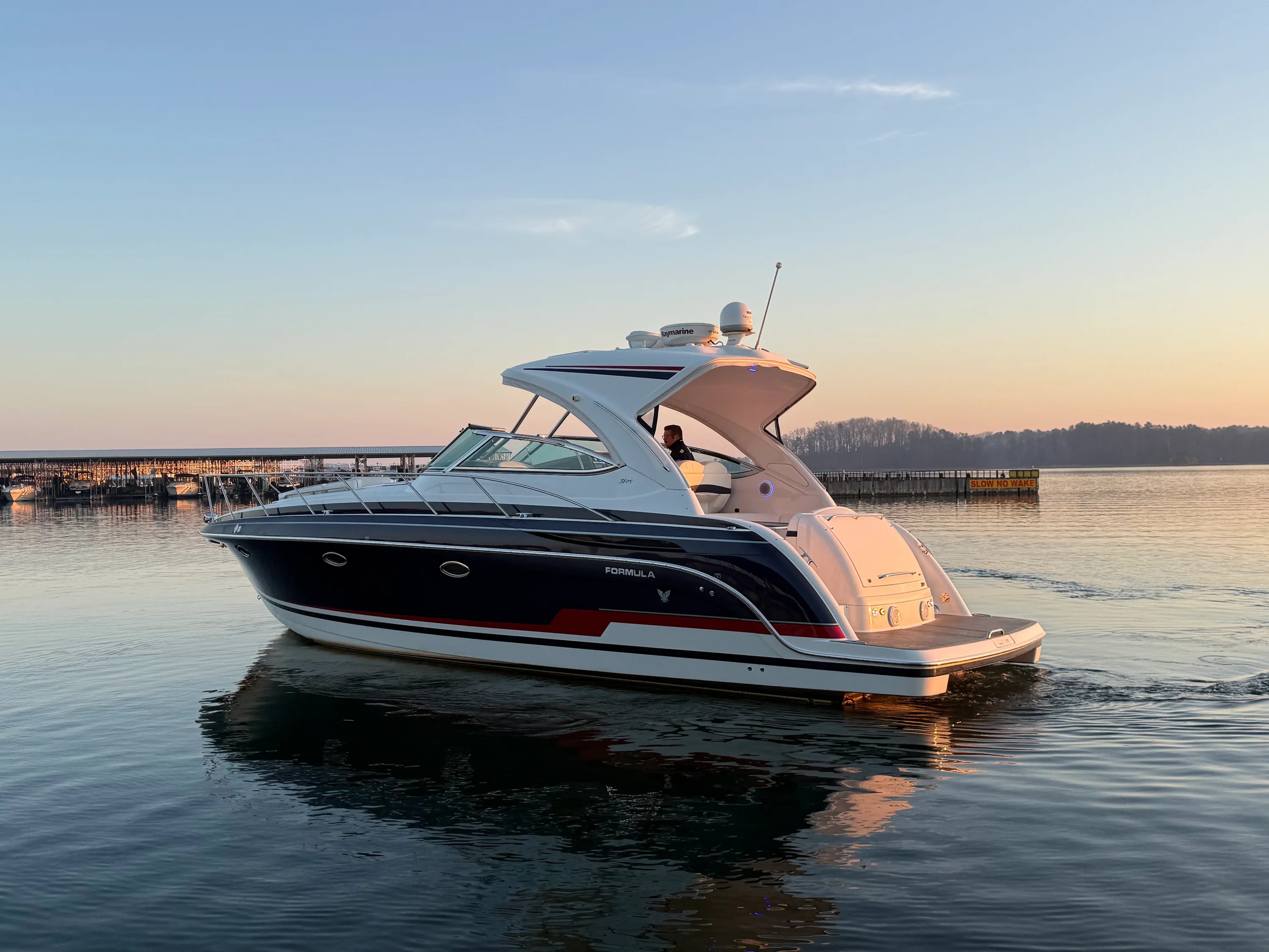 2015 Formula 37 PC Image Thumbnail #15