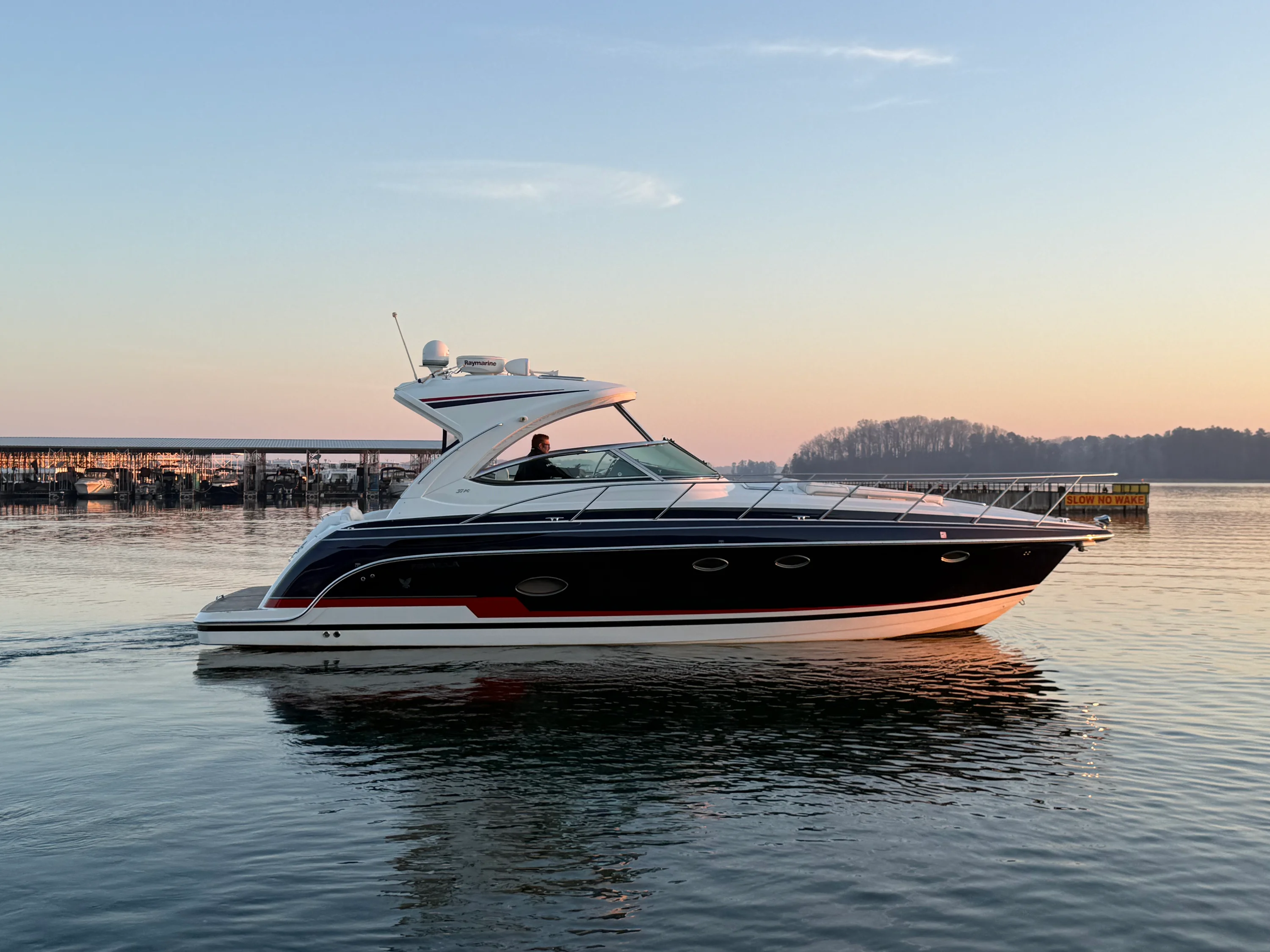 2015 Formula 37 PC Image Thumbnail #4