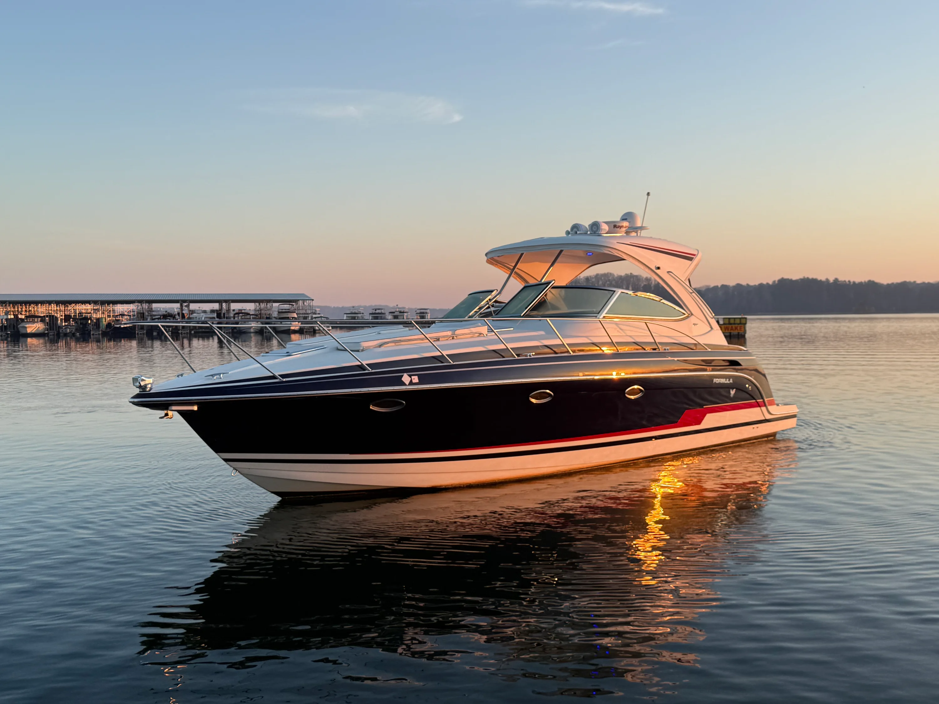 2015 Formula 37 PC Image Thumbnail #10