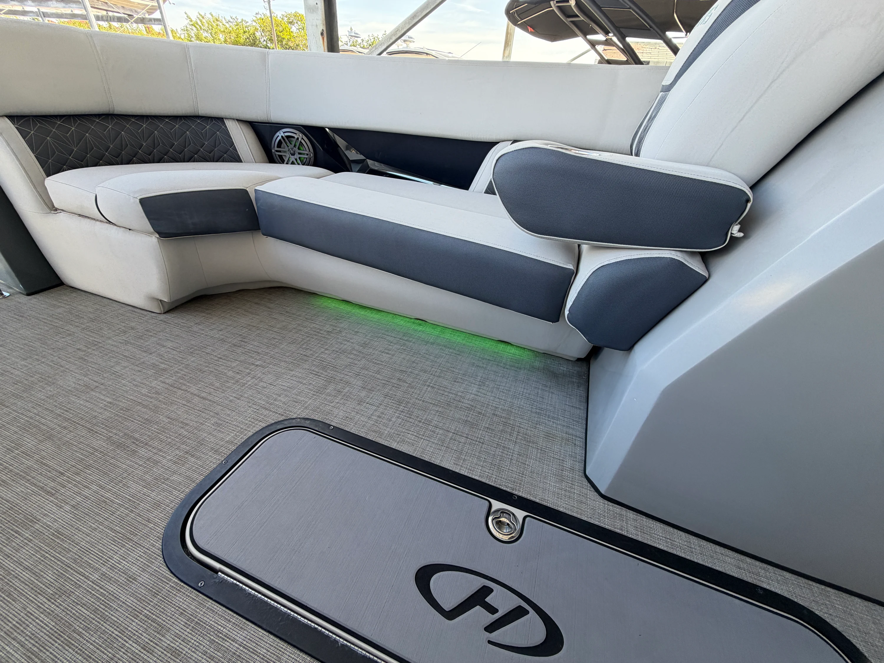 2022 Harris 230 GM Image Thumbnail #24