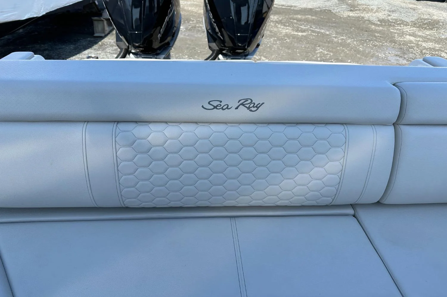 2023 Sea Ray SDX 290 Outboard Image Thumbnail #35