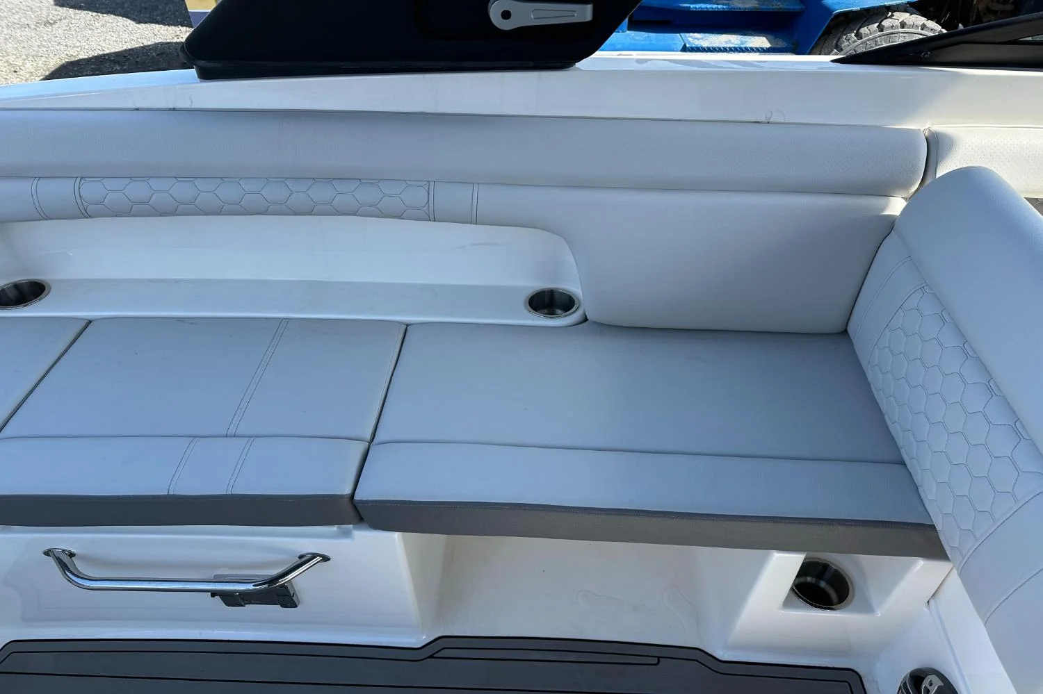 2023 Sea Ray SDX 290 Outboard Image Thumbnail #37