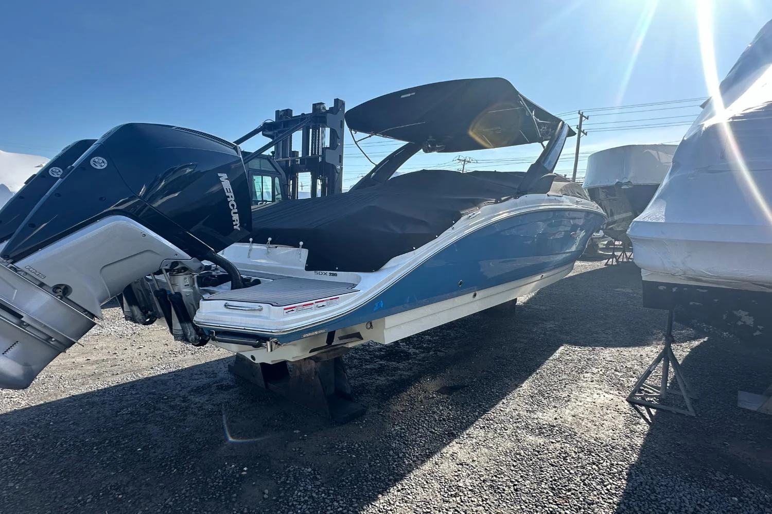 2023 Sea Ray SDX 290 Outboard Image Thumbnail #21