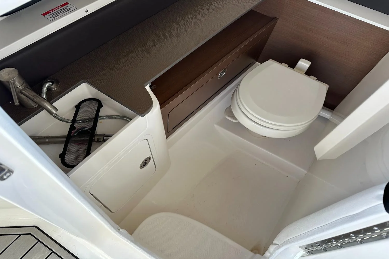 2023 Sea Ray SDX 290 Outboard Image Thumbnail #45