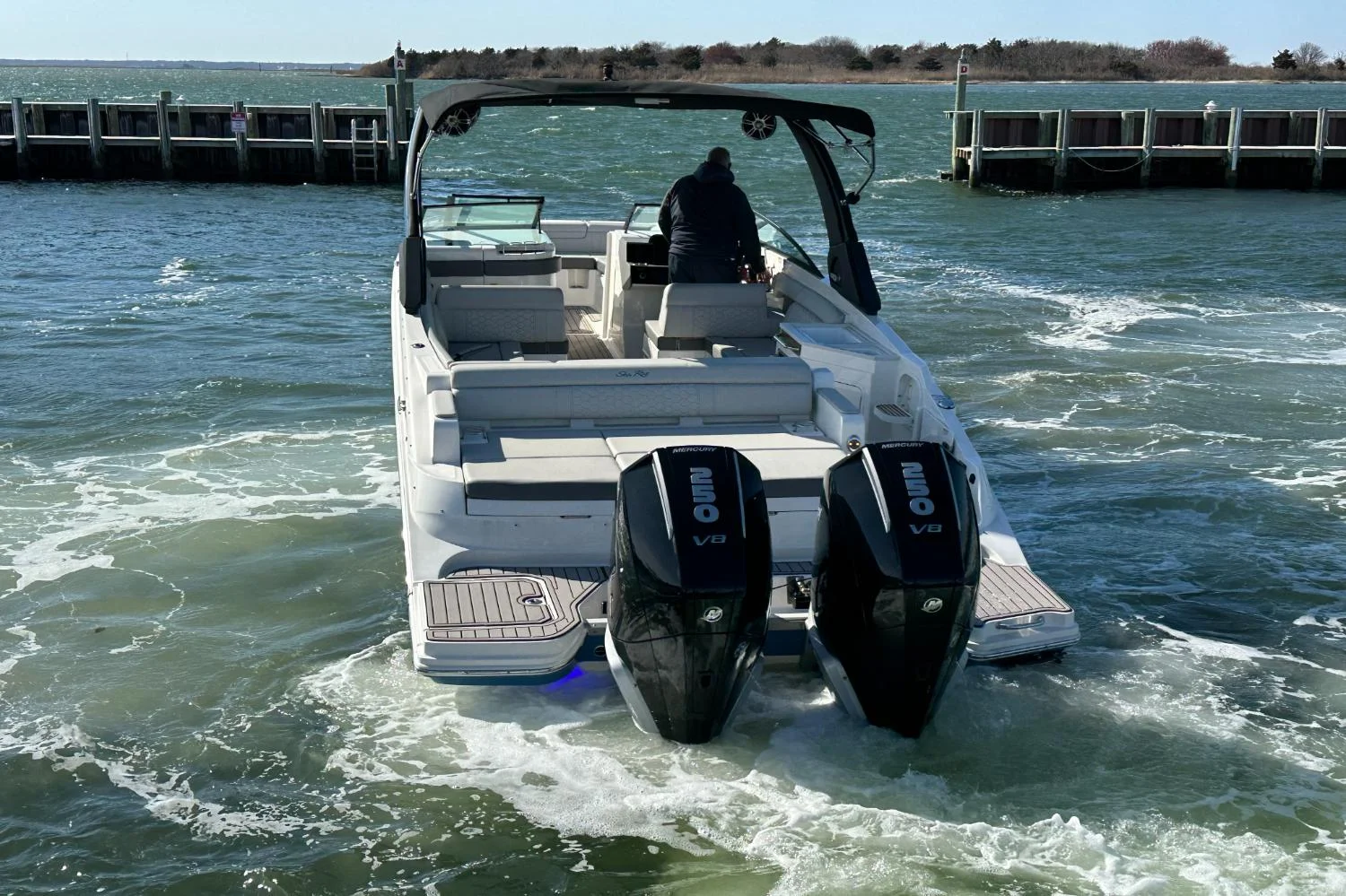 2023 Sea Ray SDX 290 Outboard Image Thumbnail #10