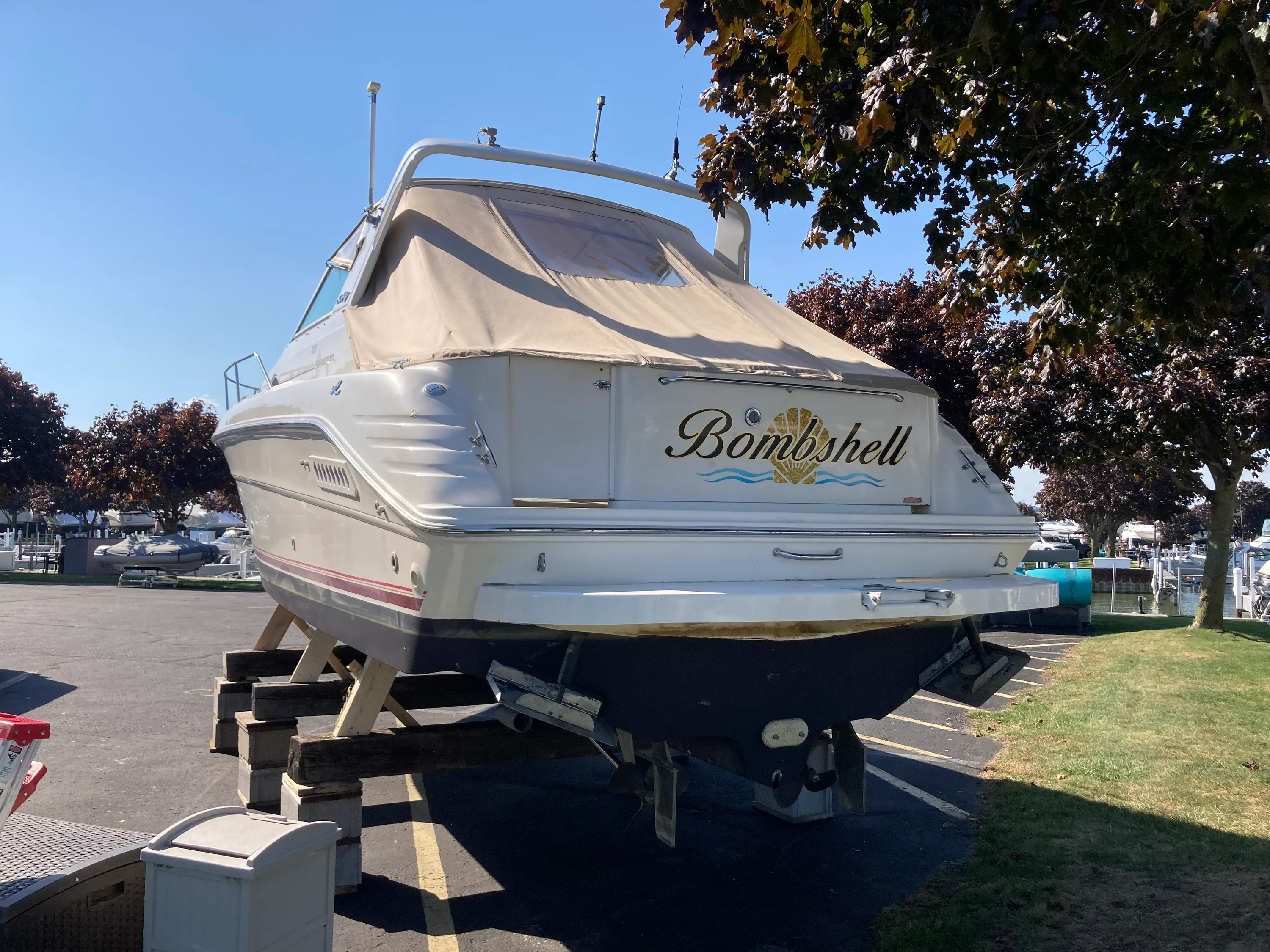1995 Sea Ray 300 SUNDANCER Image Thumbnail #4