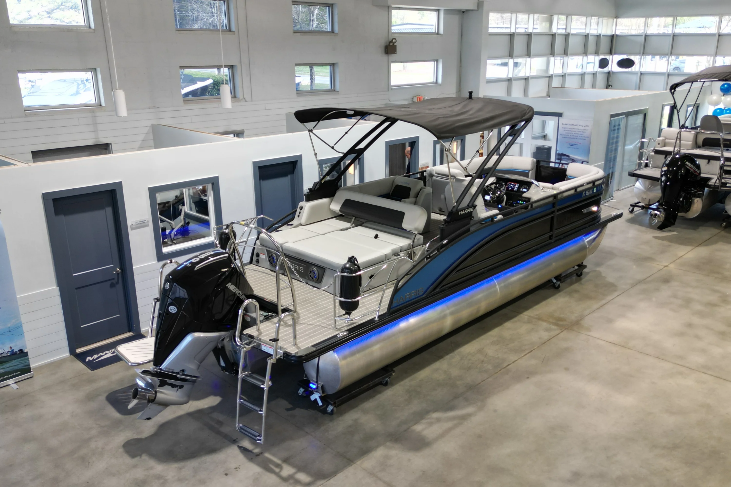 2023 Harris Solstice 230 Image Thumbnail #2