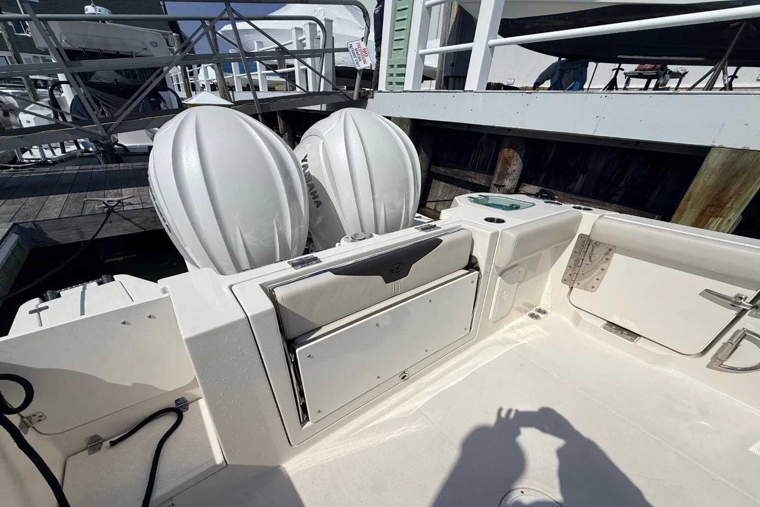2024 Sailfish 312 CC Image Thumbnail #12