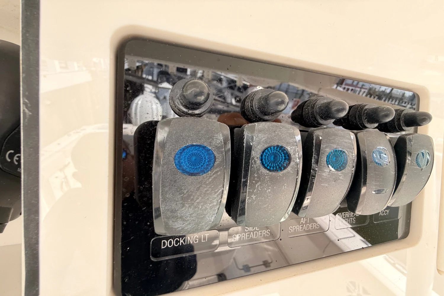 2024 Sailfish 312 CC Image Thumbnail #23