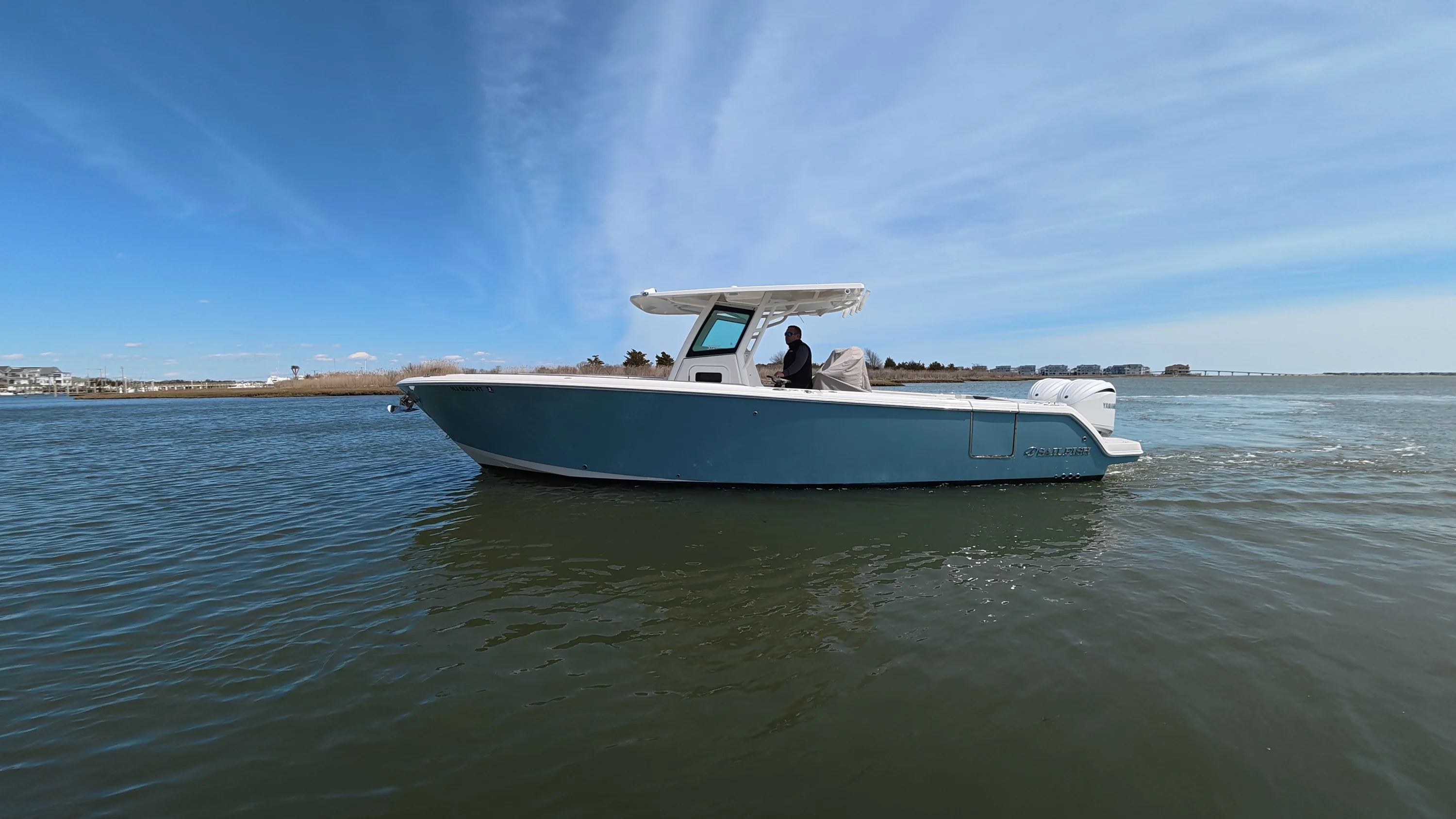 2024 Sailfish 312 CC Image Thumbnail #2