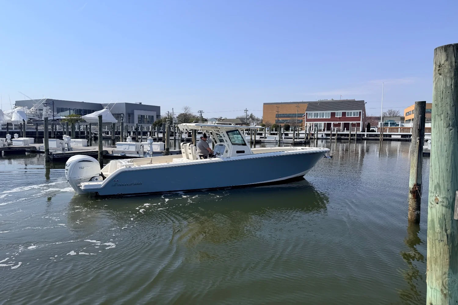 2024 Sailfish 312 CC Image Thumbnail #2