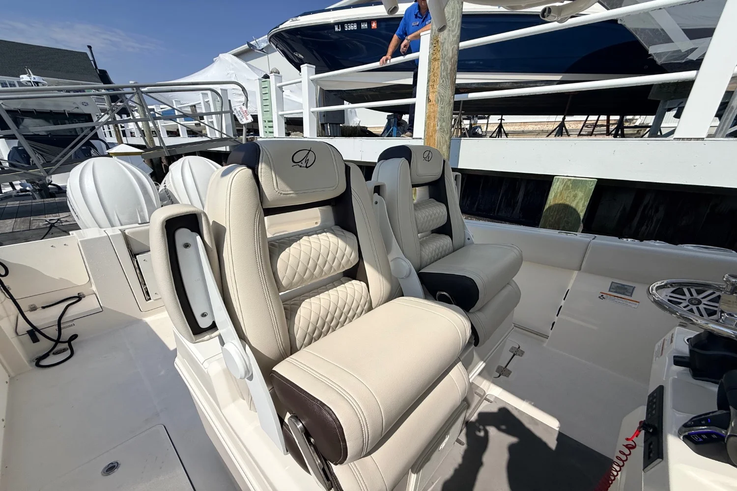 2024 Sailfish 312 CC Image Thumbnail #17