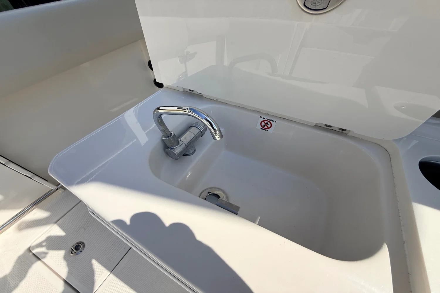 2024 Sailfish 312 CC Image Thumbnail #16