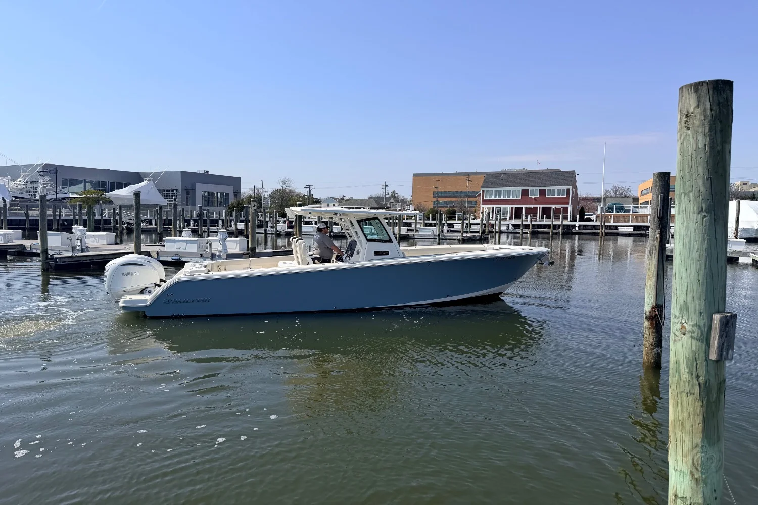 2024 Sailfish 312 CC Image Thumbnail #3