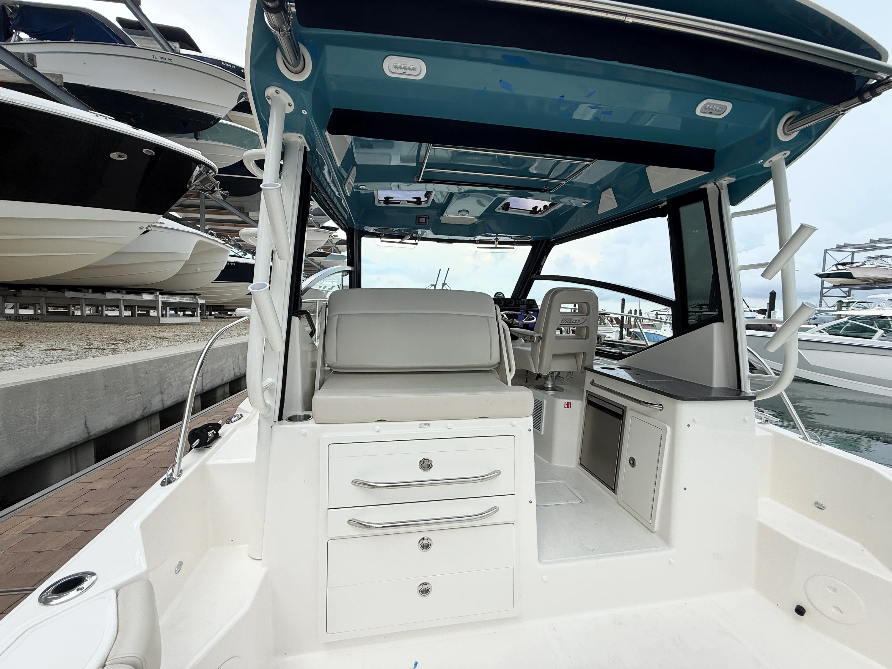 2027 Boston Whaler 325 Conquest Image Thumbnail #27