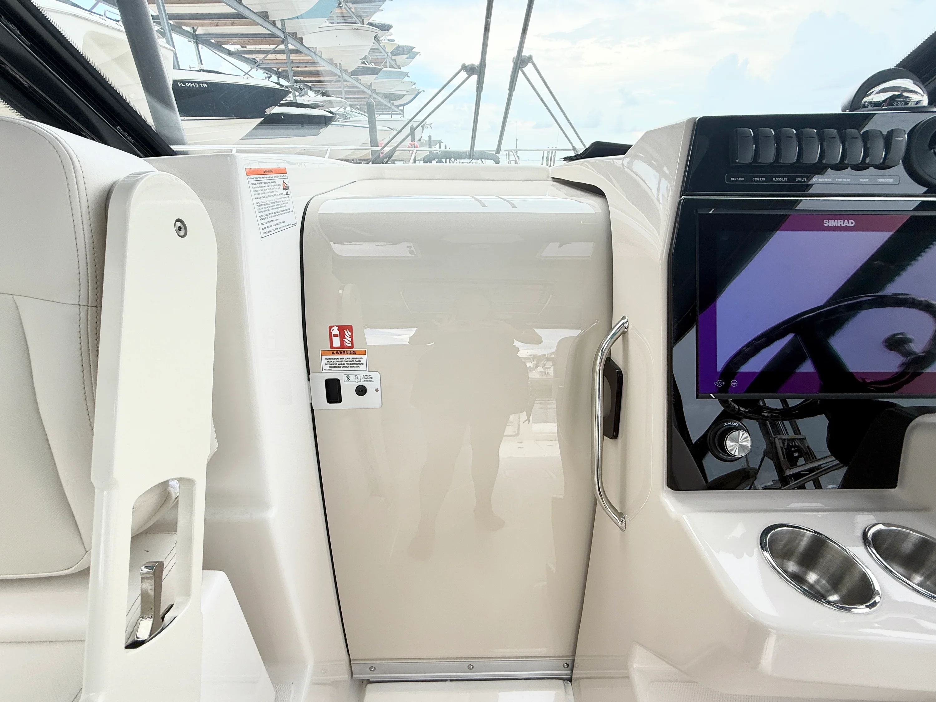 2027 Boston Whaler 325 Conquest Image Thumbnail #42