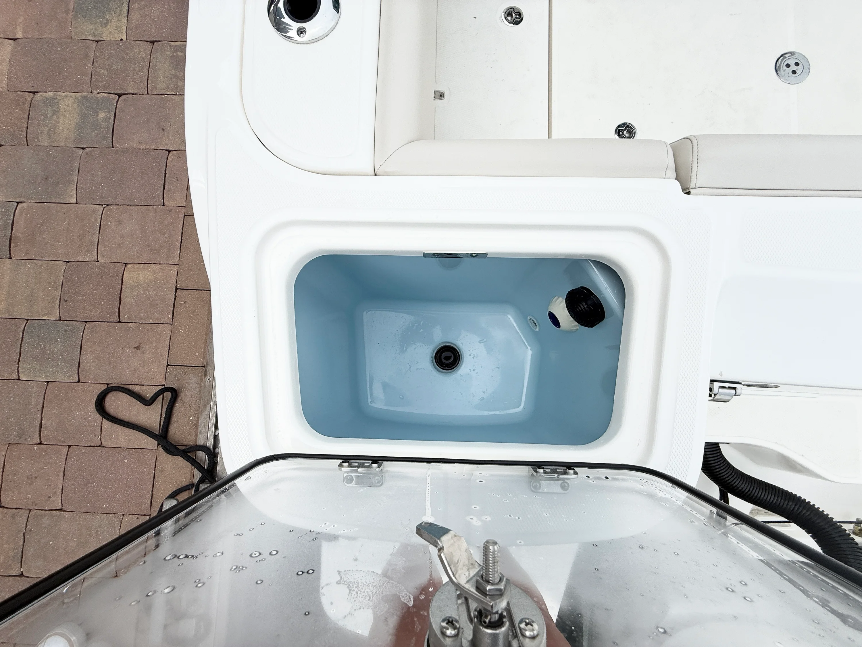 2027 Boston Whaler 325 Conquest Image Thumbnail #37