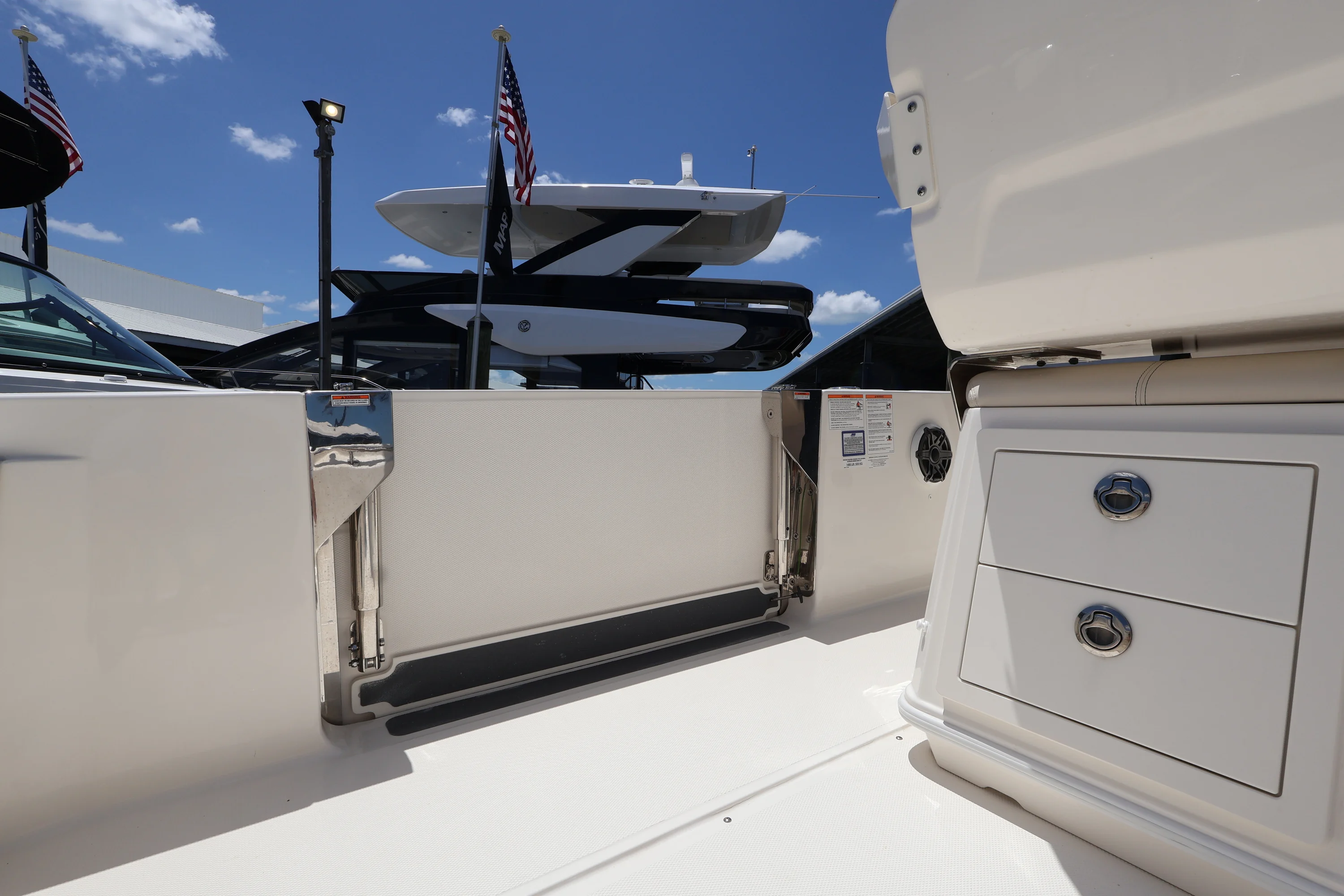 2025 Boston Whaler 280 Dauntless Image Thumbnail #12