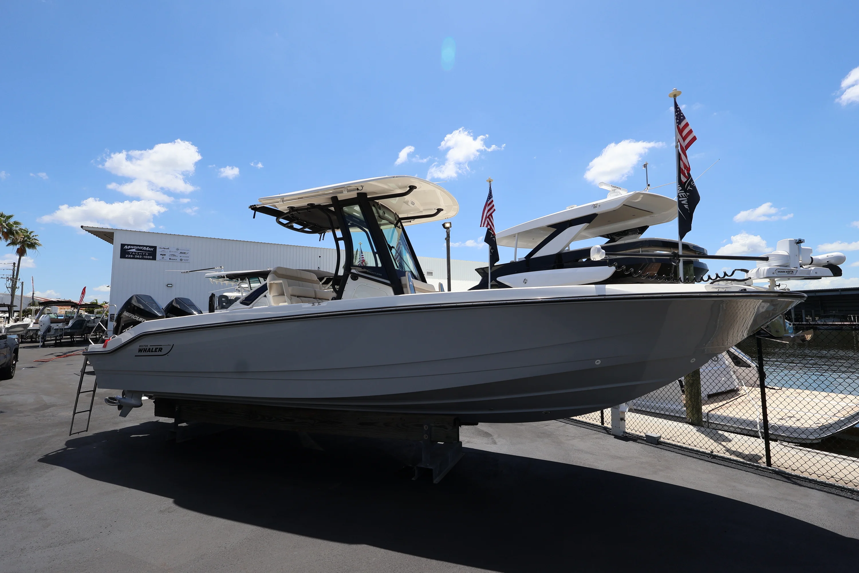 2025 Boston Whaler 280 Dauntless Image Thumbnail #0