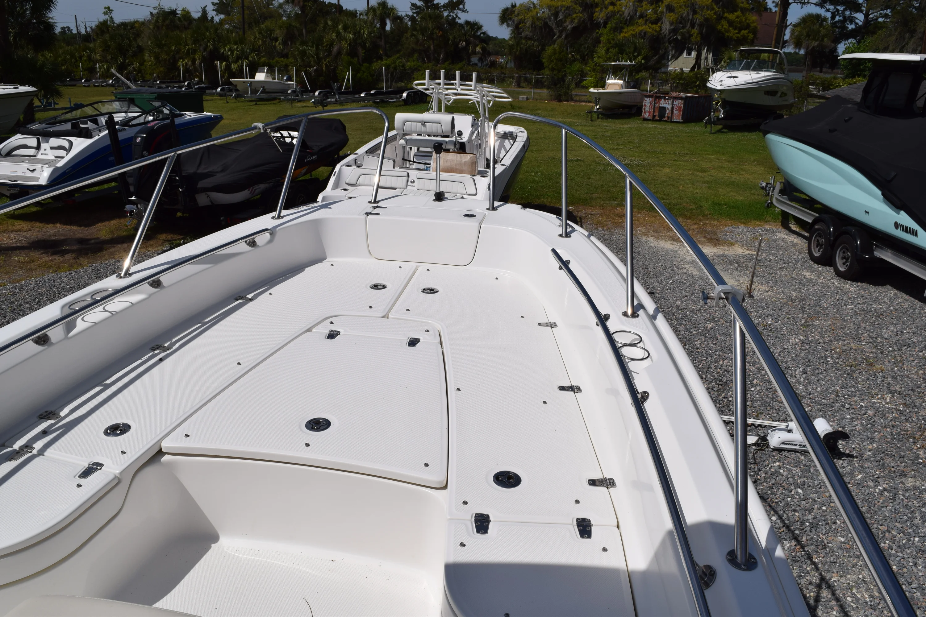 2019 Boston Whaler 240 Dauntless Image Thumbnail #16