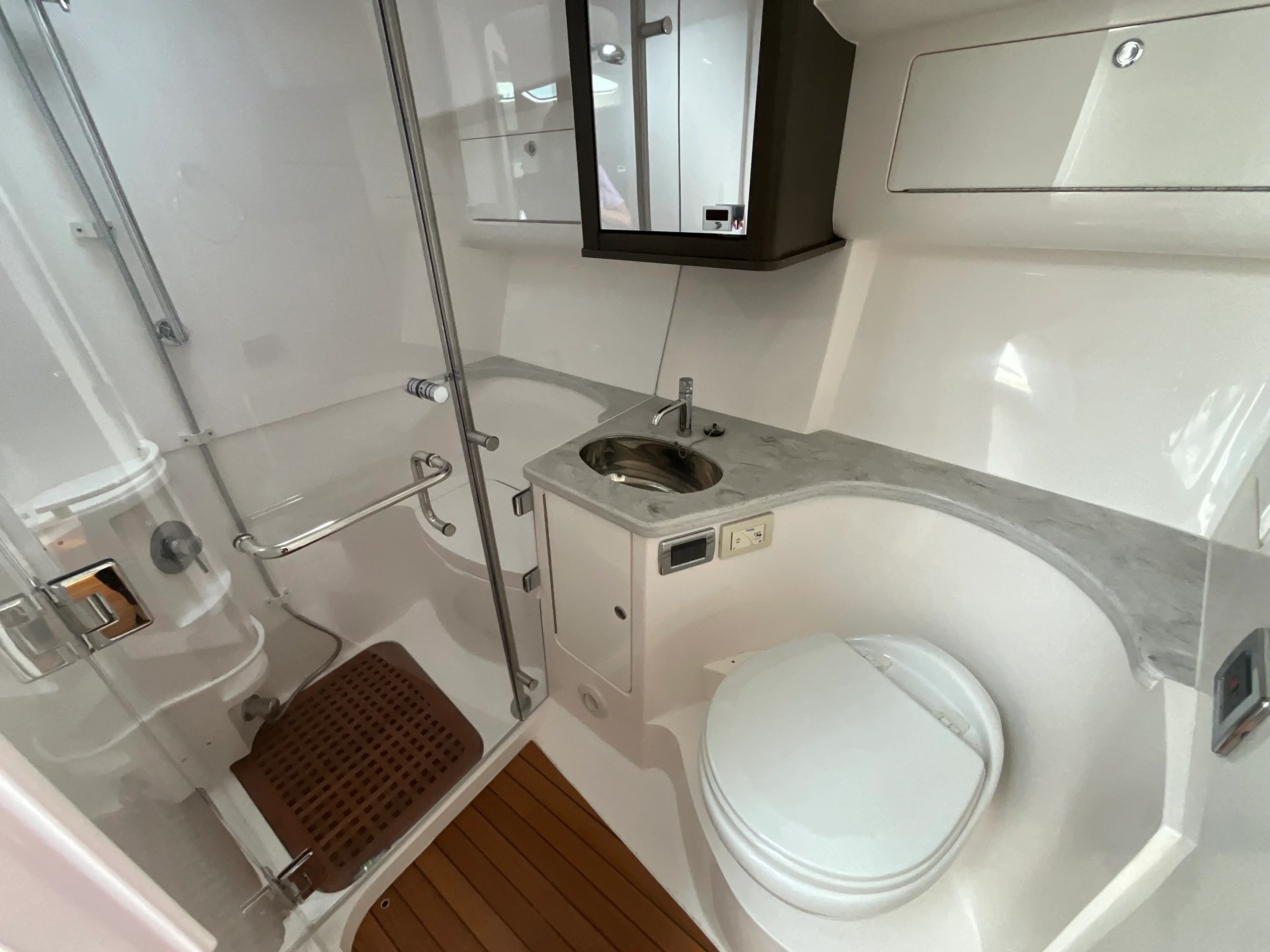 2021 Intrepid 438 EVOLUTION Image Thumbnail #35