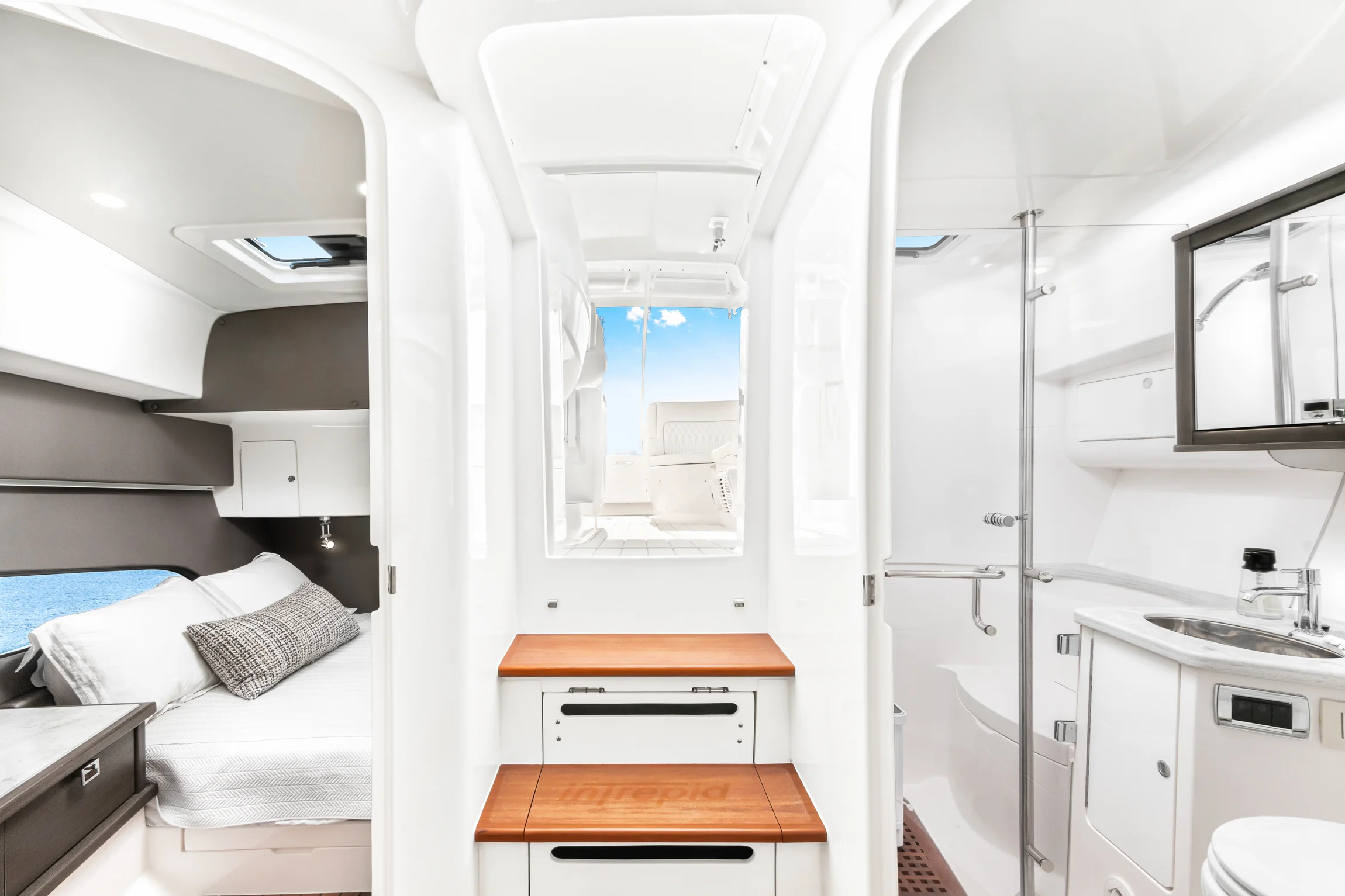 2021 Intrepid 438 EVOLUTION Image Thumbnail #28