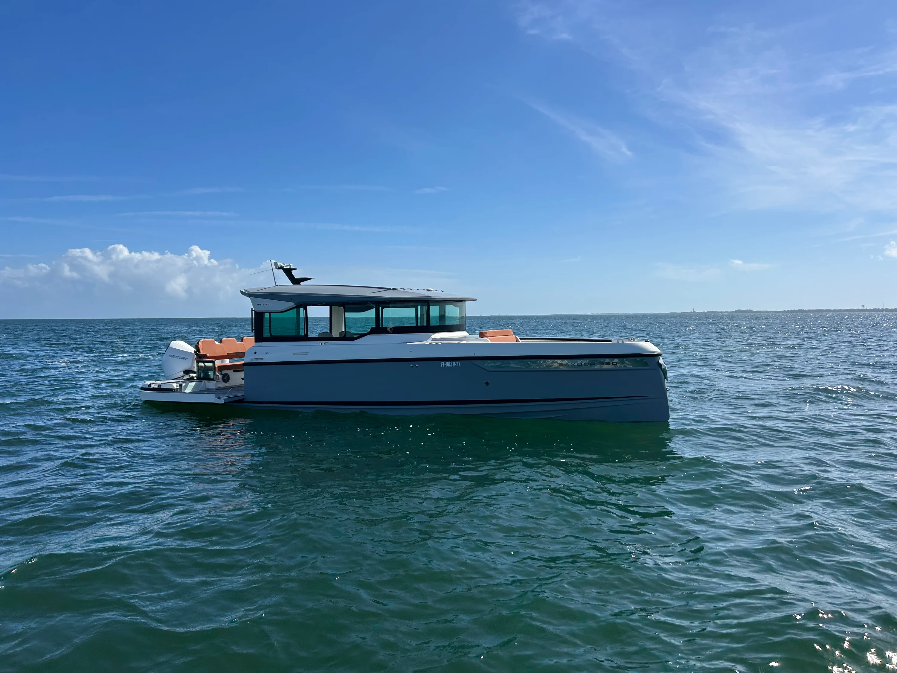 2025 Saxdor 320 GTC Image Thumbnail #10