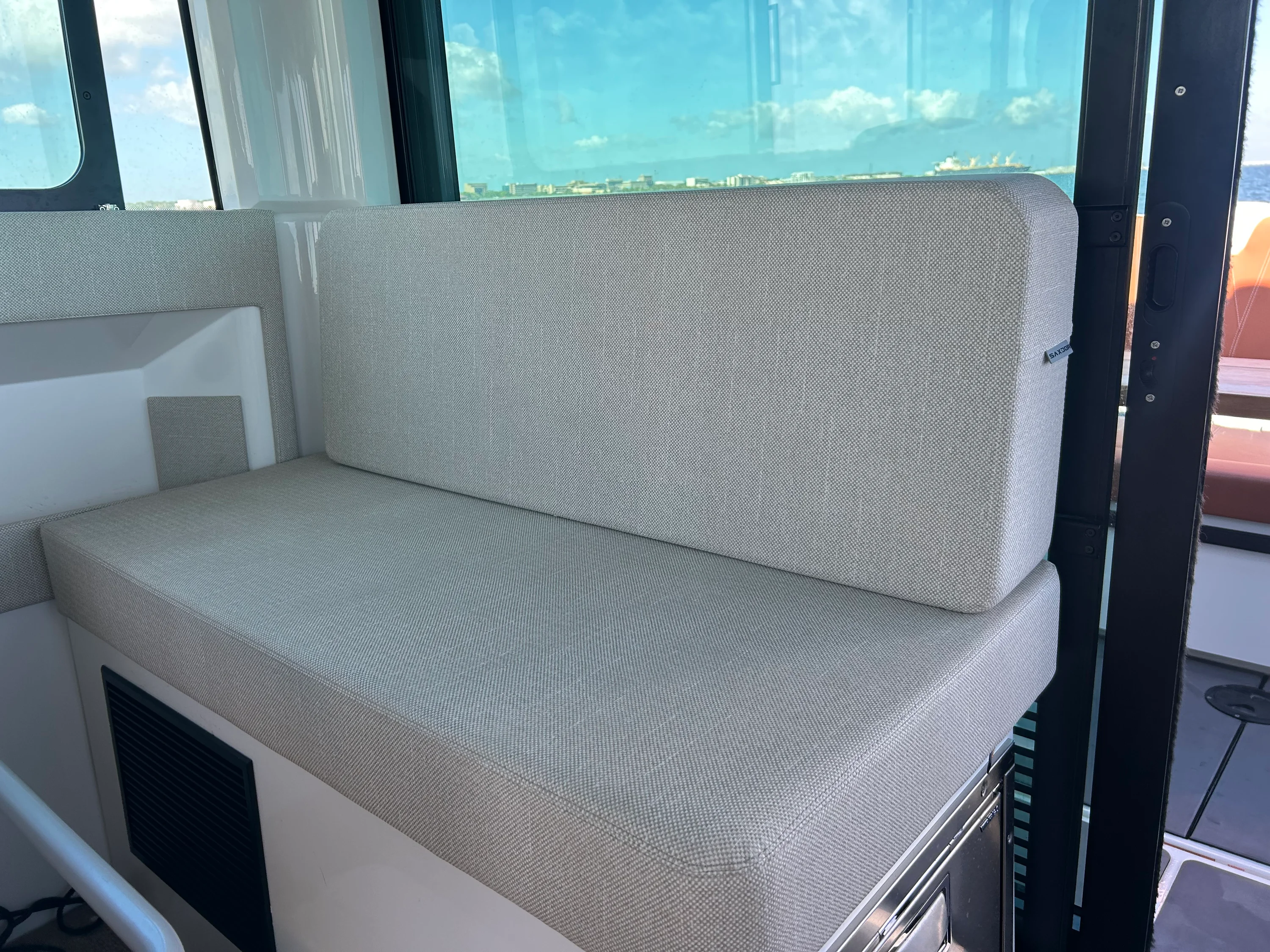 2025 Saxdor 320 GTC Image Thumbnail #17