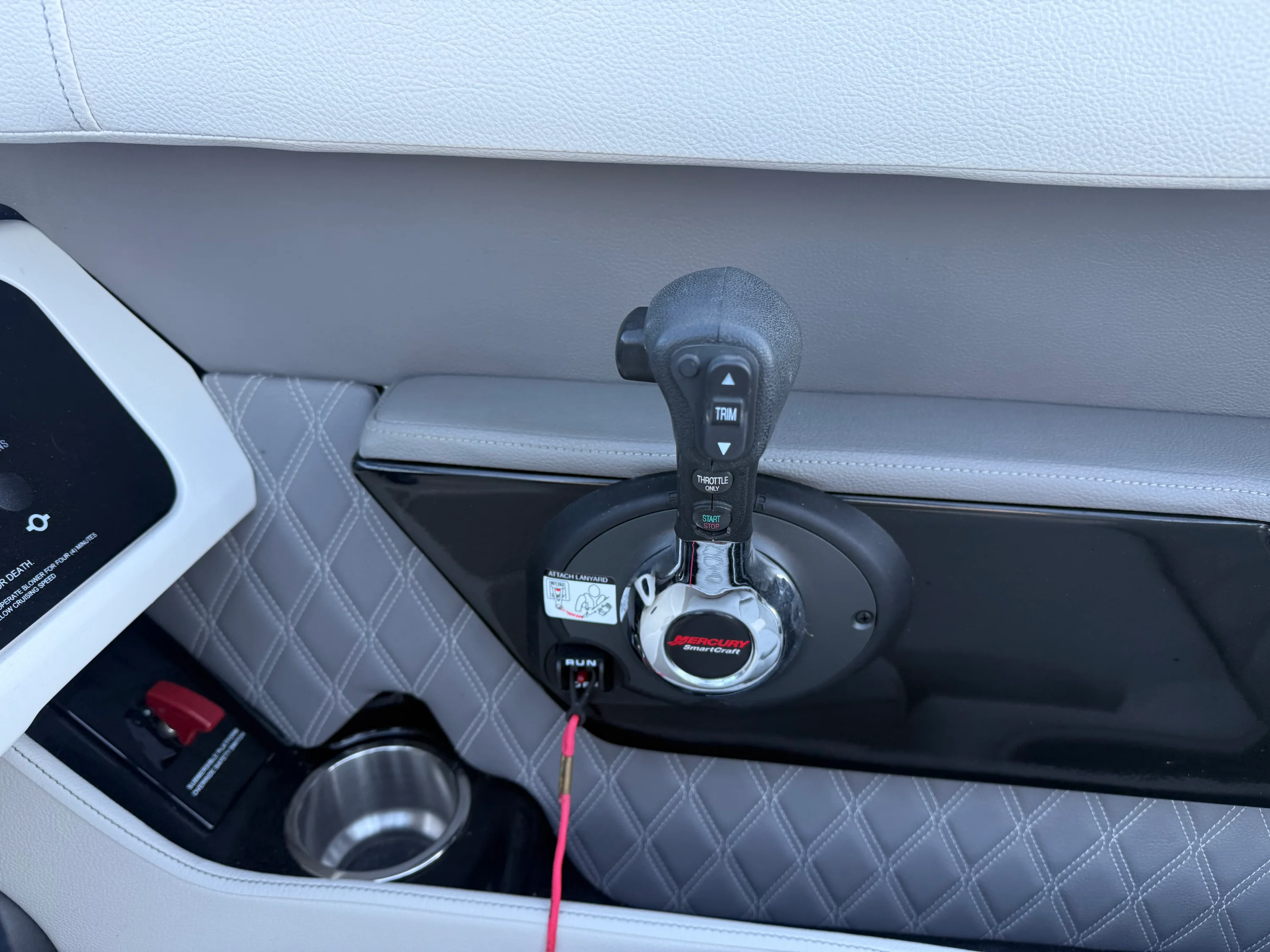 2020 Sea Ray 230 SLX Image Thumbnail #15
