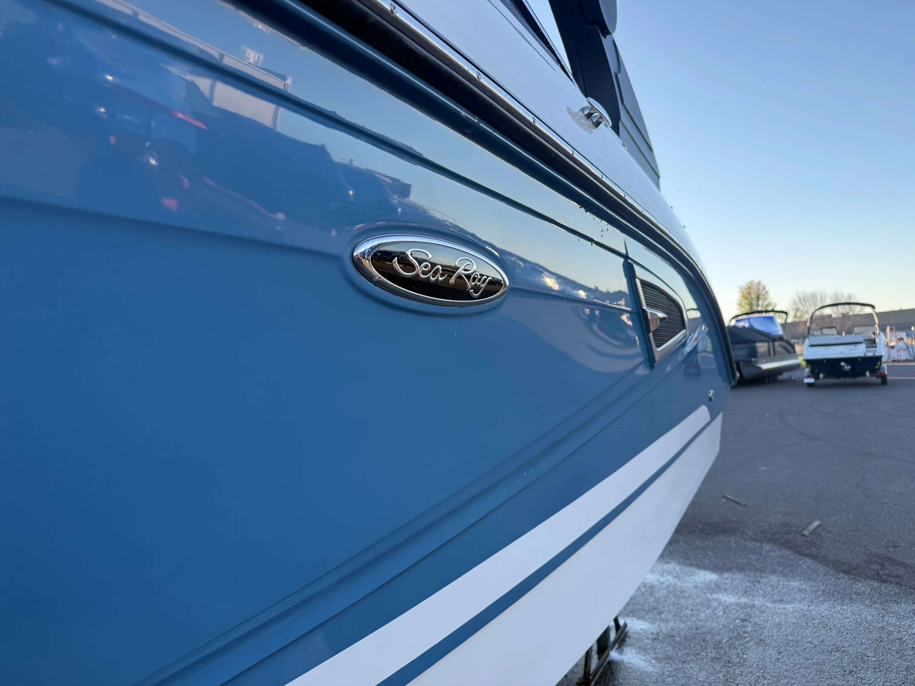 2020 Sea Ray 230 SLX Image Thumbnail #6