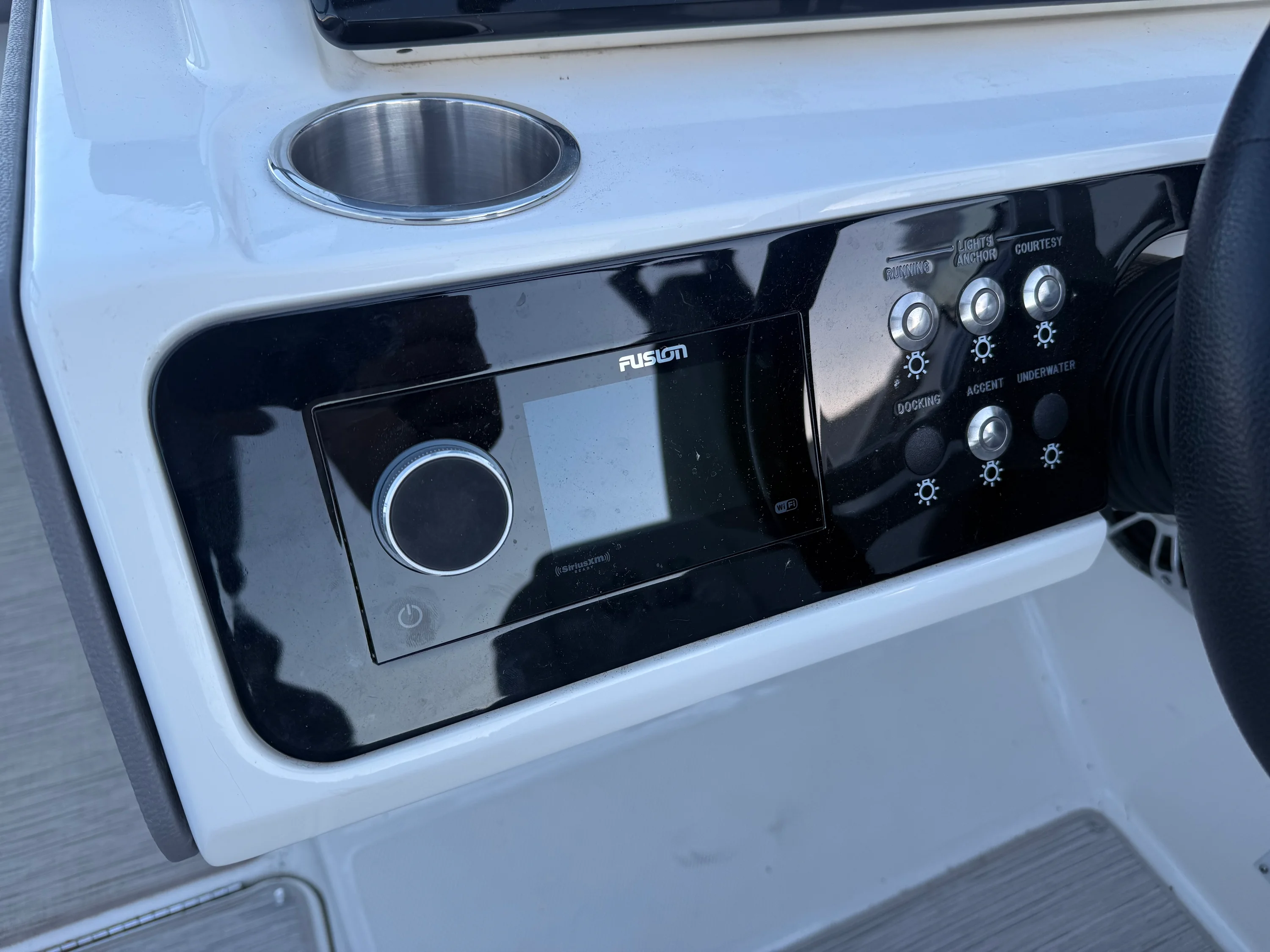 2020 Sea Ray 230 SLX Image Thumbnail #13