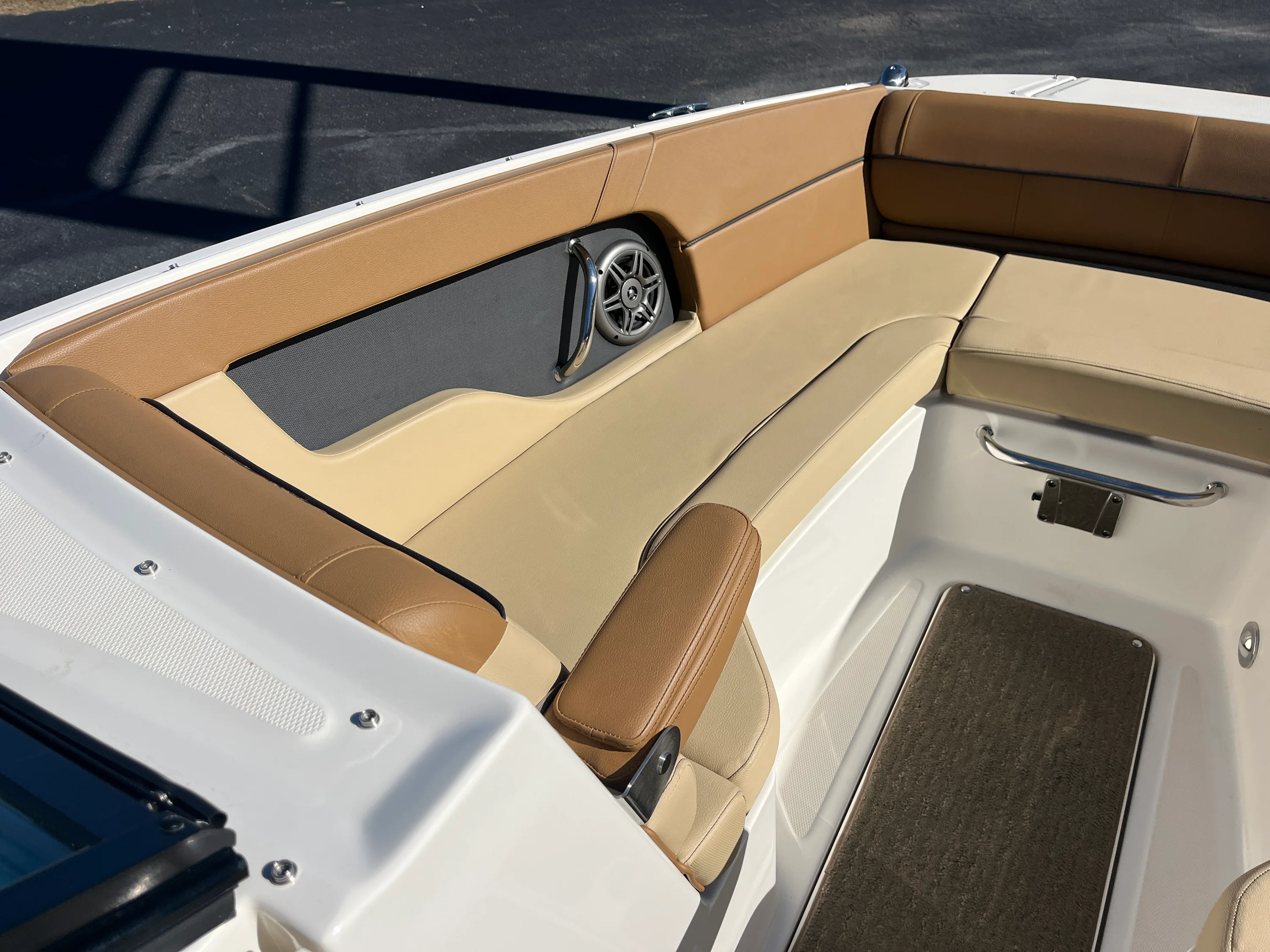 2015 Sea Ray 240 SUNDECK Image Thumbnail #25