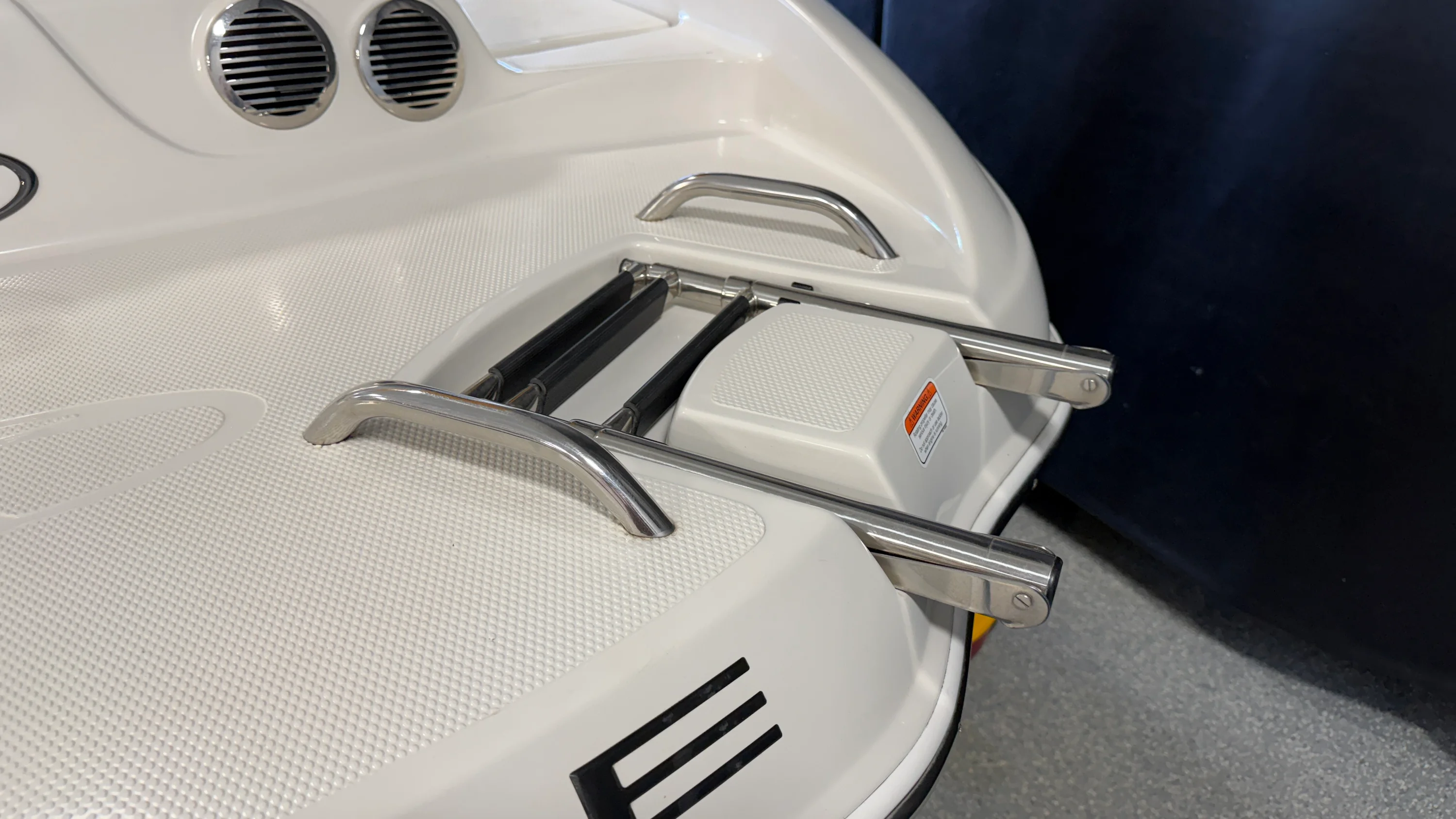 2013 Tahoe Q5I Image Thumbnail #14