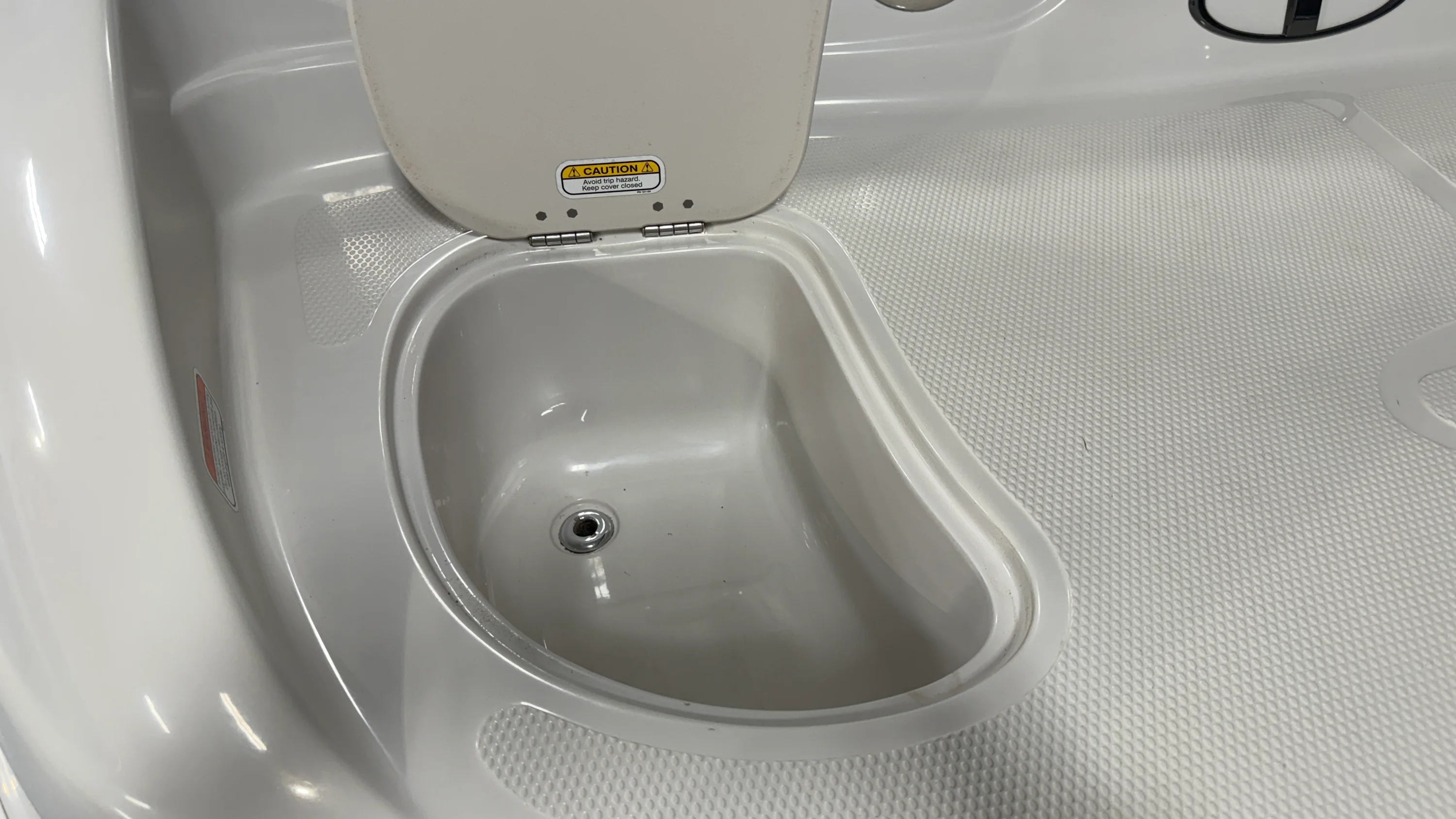 2013 Tahoe Q5I Image Thumbnail #13