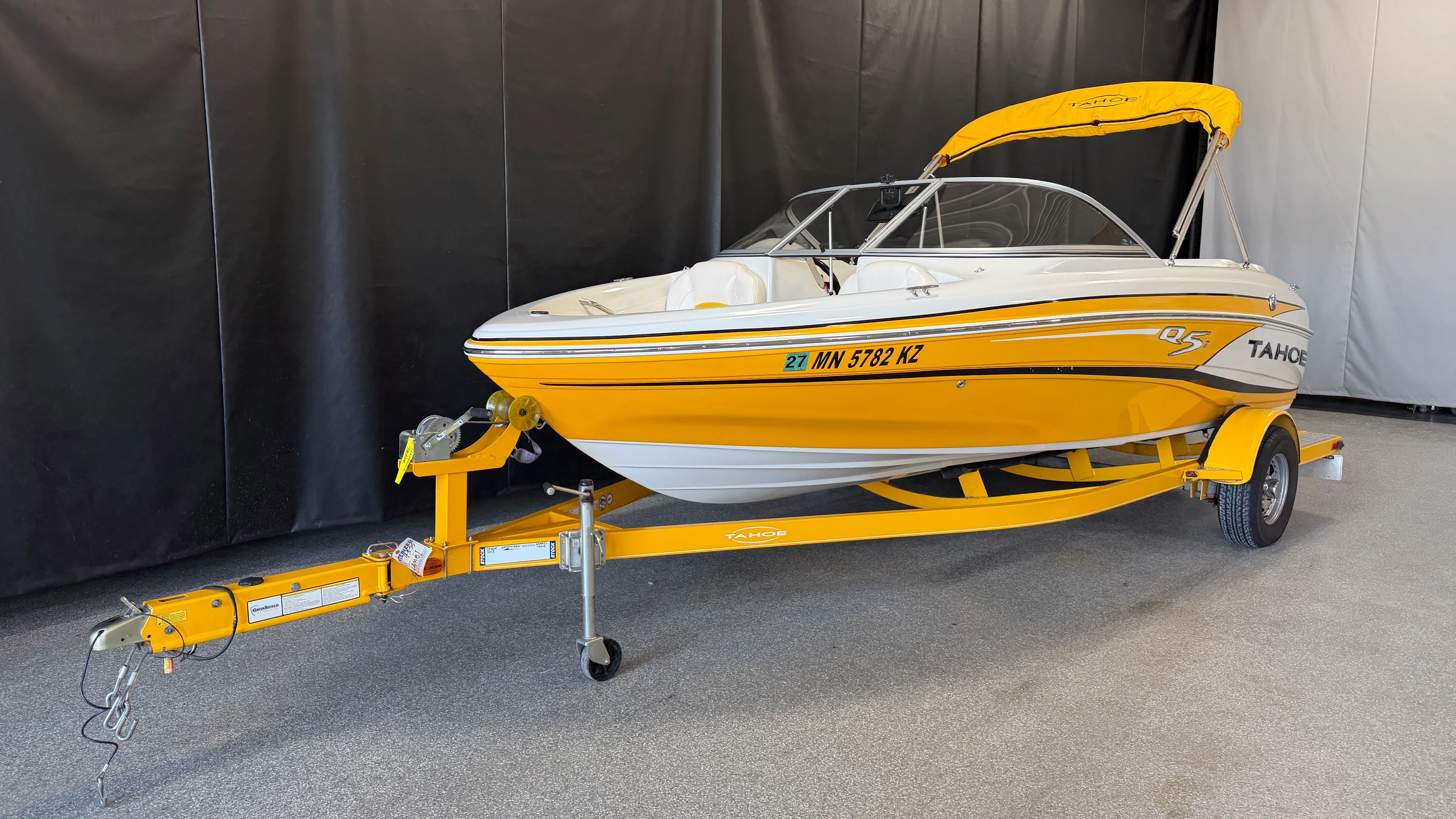 2013 Tahoe Q5I Image Thumbnail #2