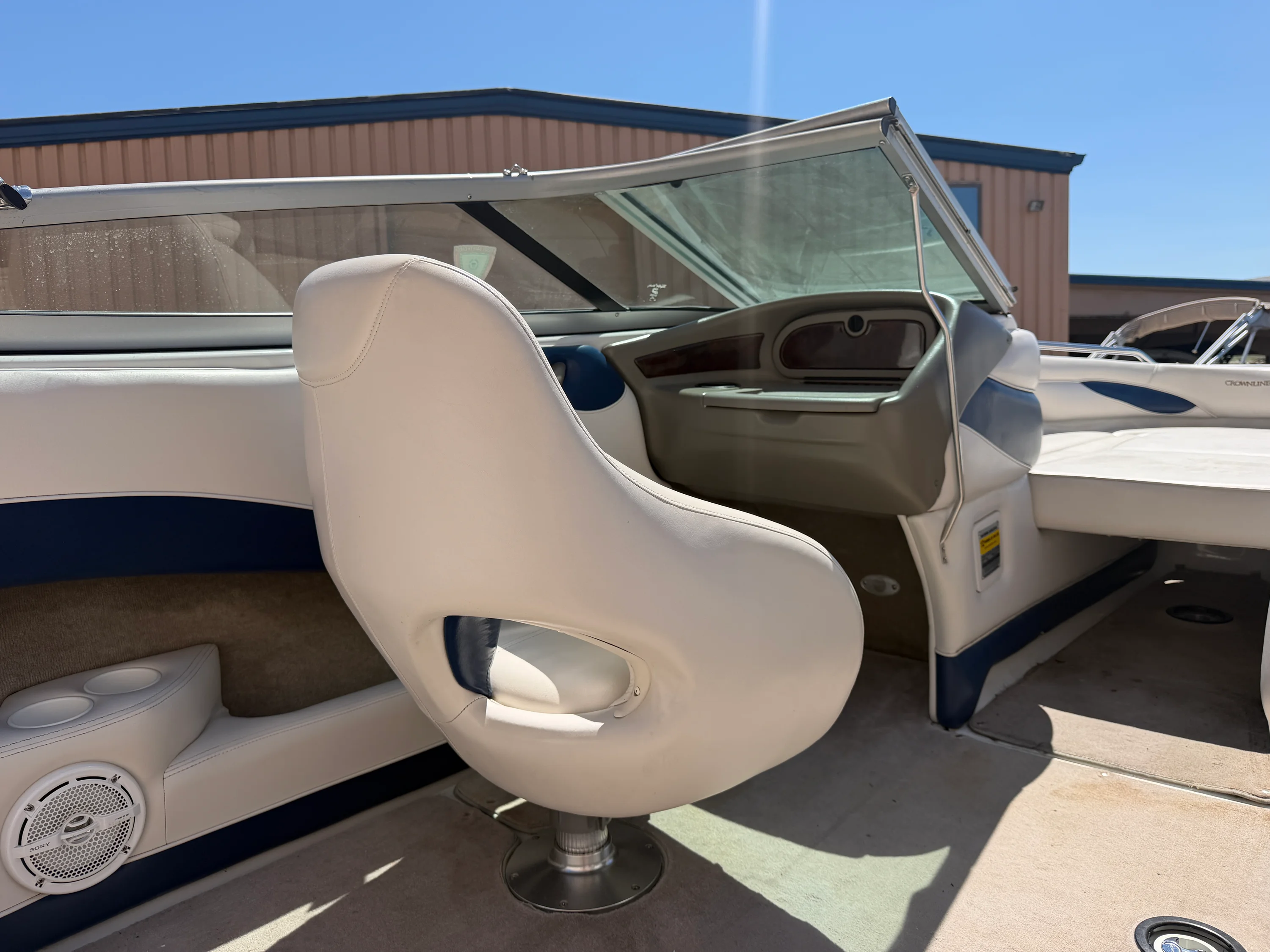 2002 Crownline 202BR Image Thumbnail #18