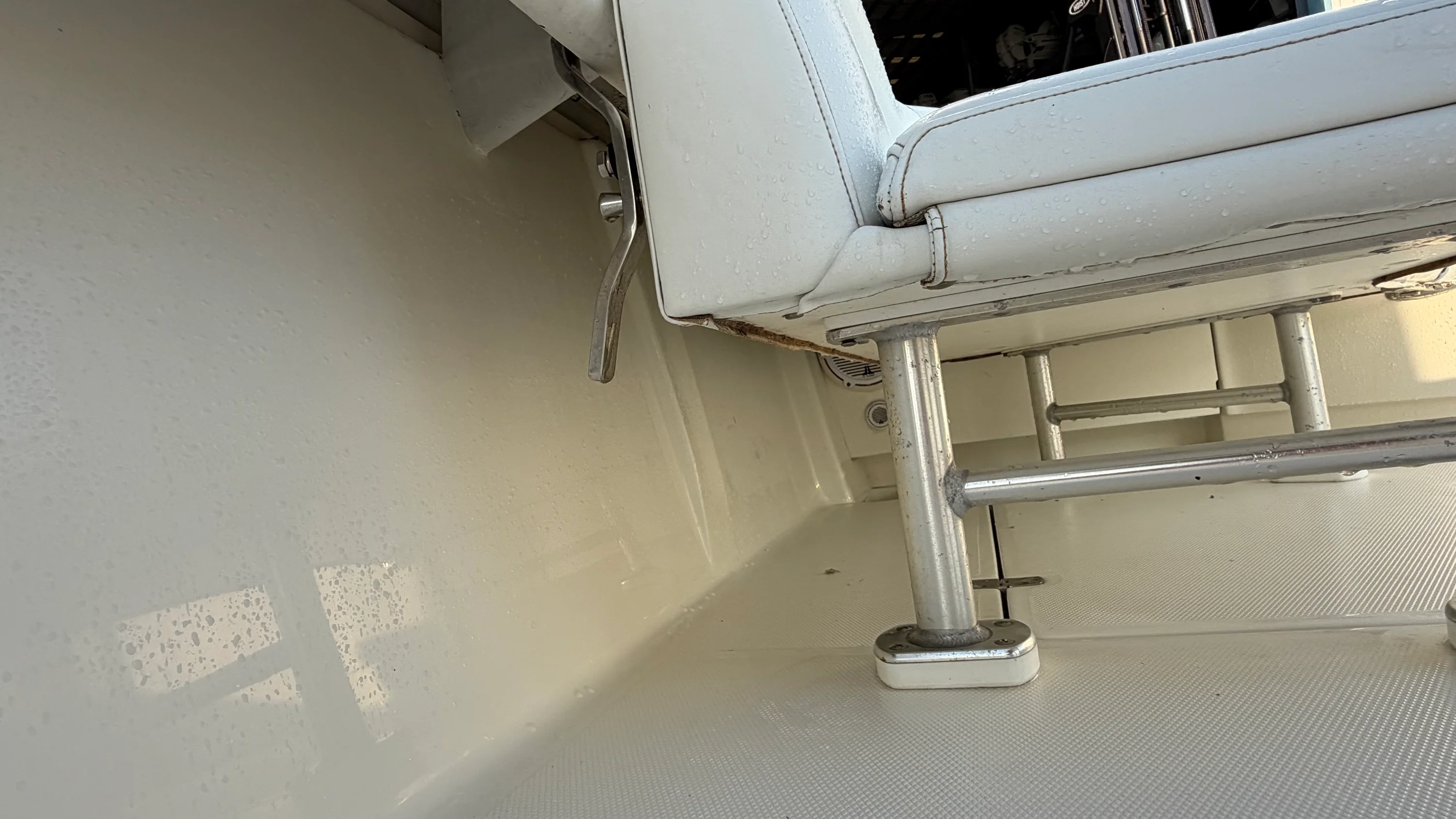 2012 SeaVee 39 LE Image Thumbnail #23