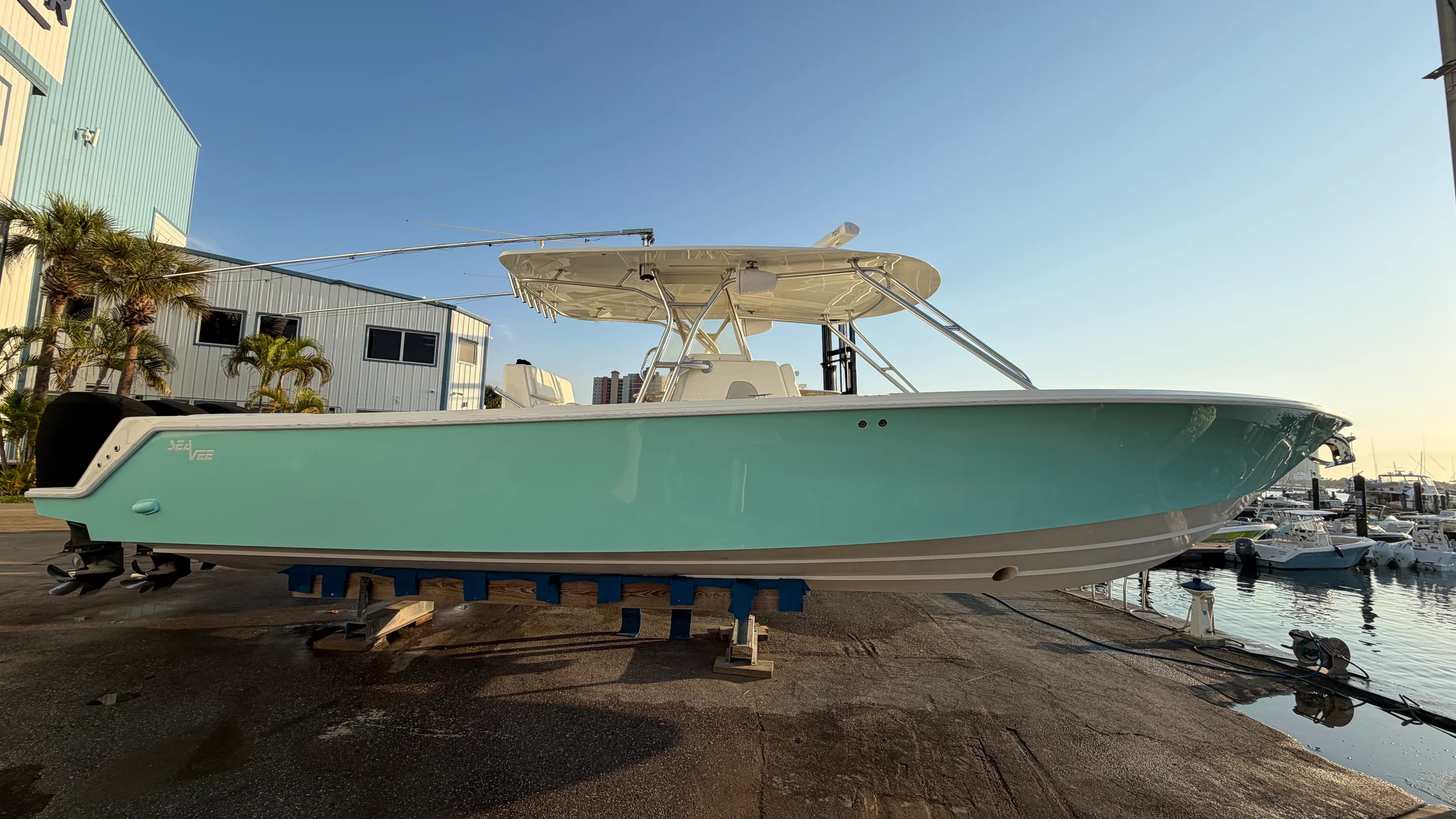 2012 SeaVee 39 LE Image Thumbnail #6