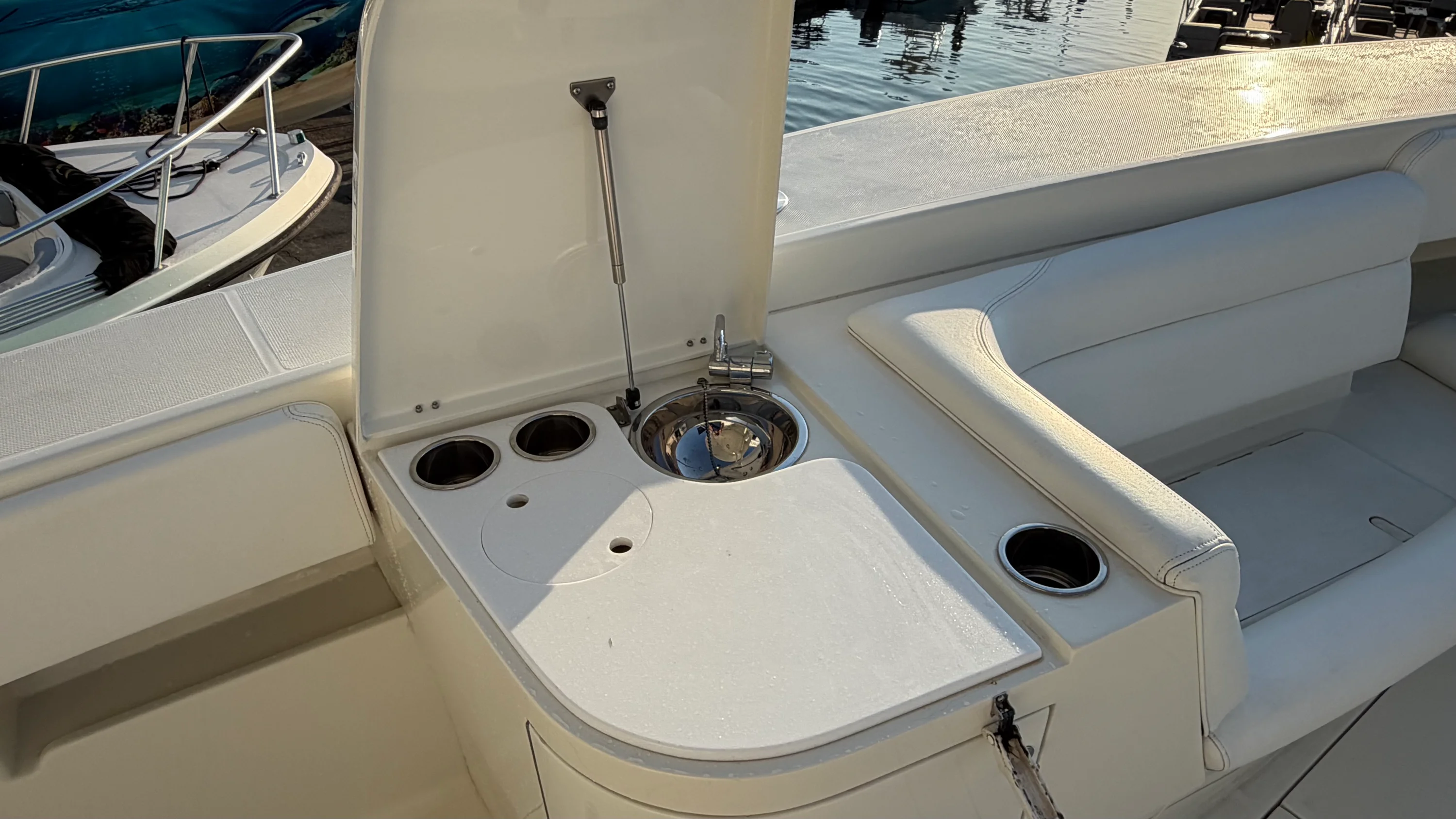 2012 SeaVee 39 LE Image Thumbnail #57