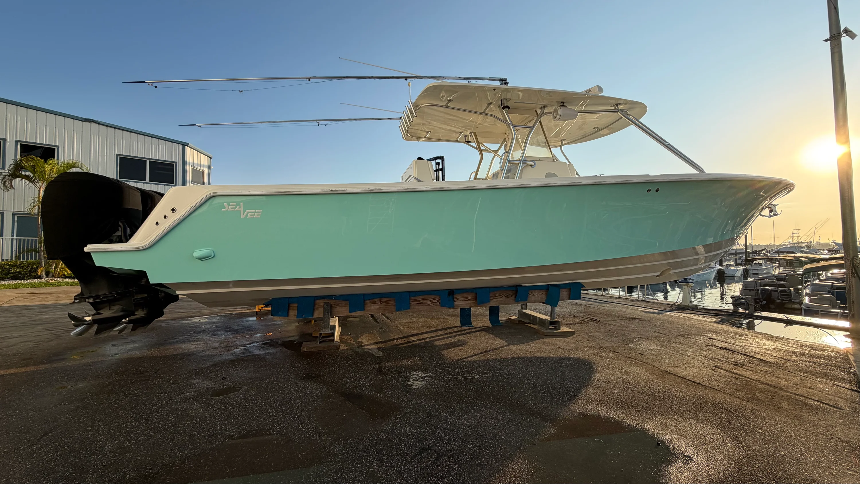 2012 SeaVee 39 LE Image Thumbnail #5