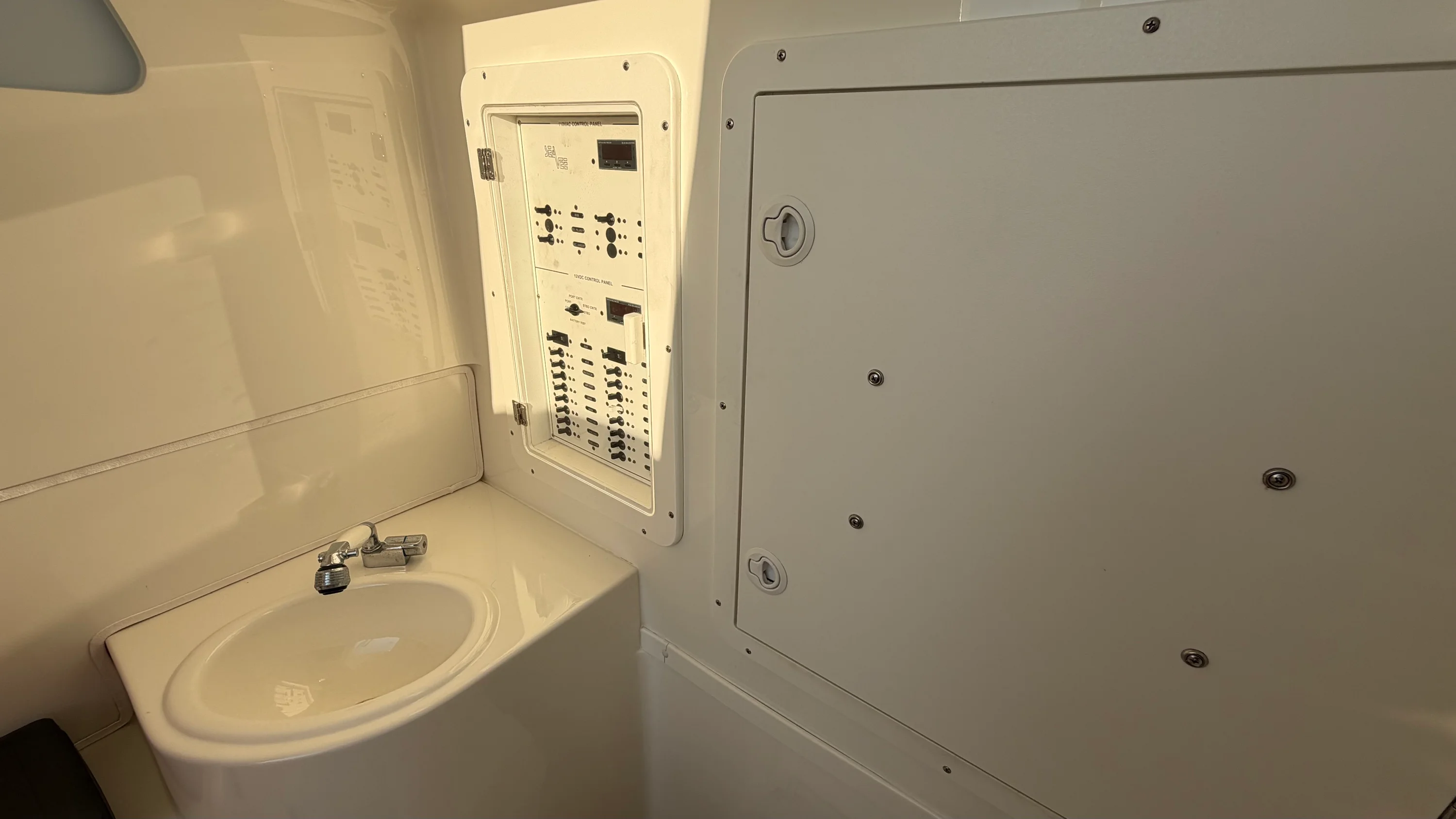 2012 SeaVee 39 LE Image Thumbnail #65