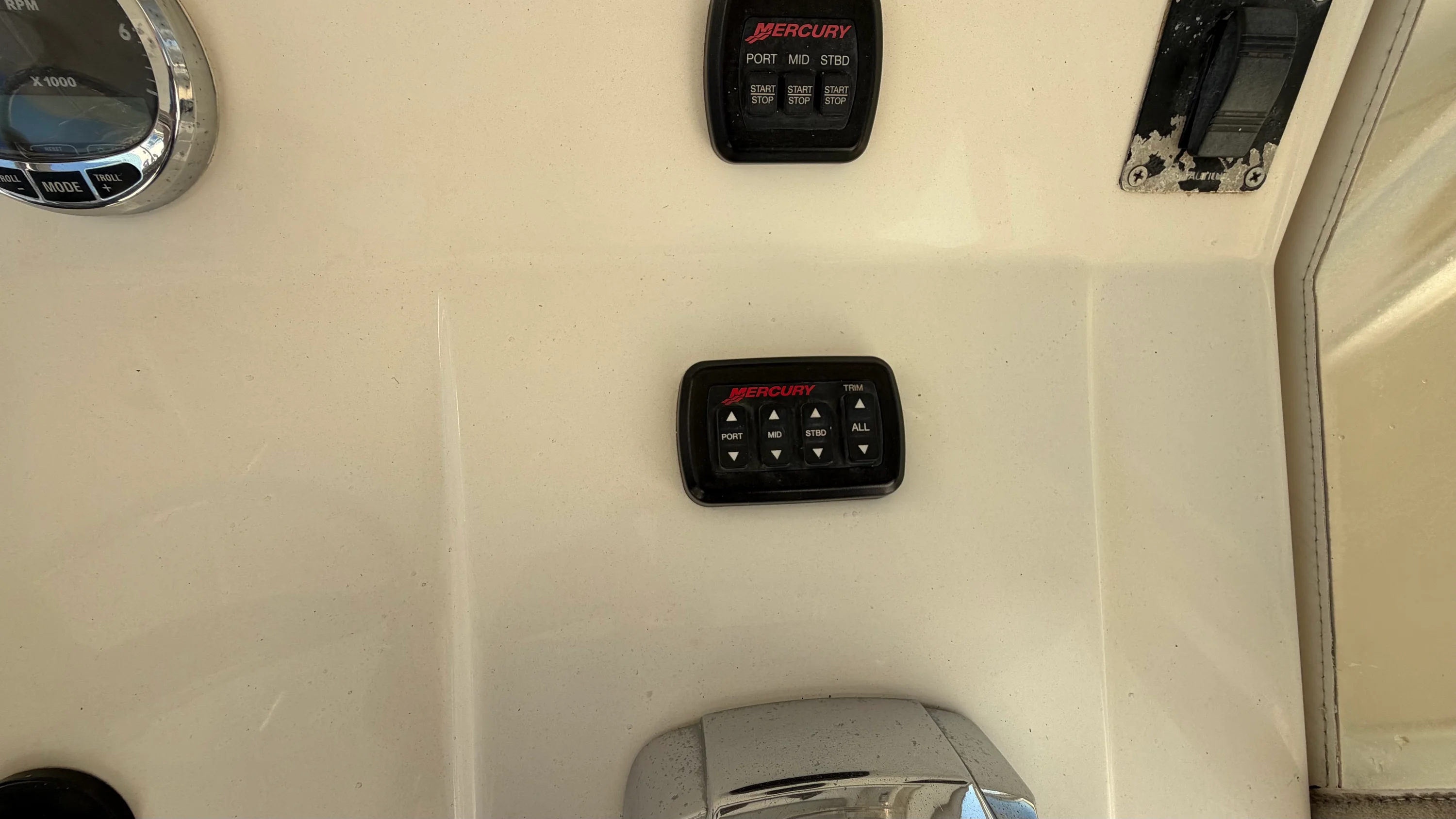 2012 SeaVee 39 LE Image Thumbnail #35